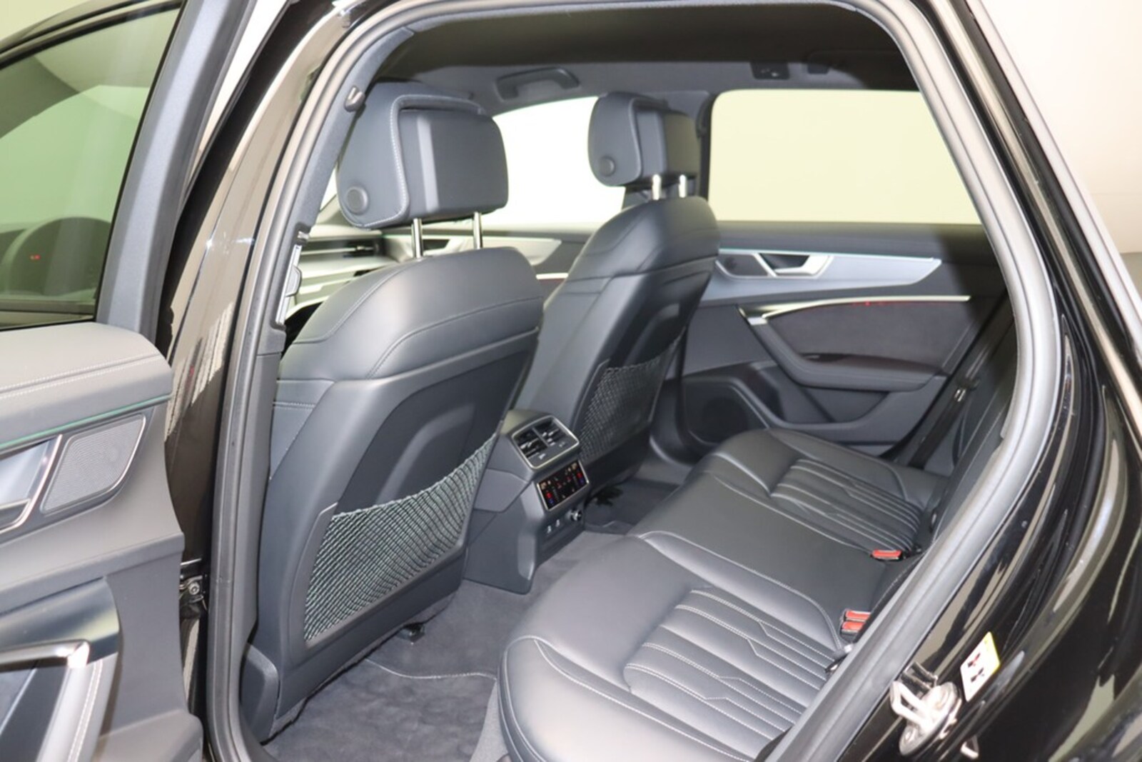 Audi S6 Avant – Bild 11