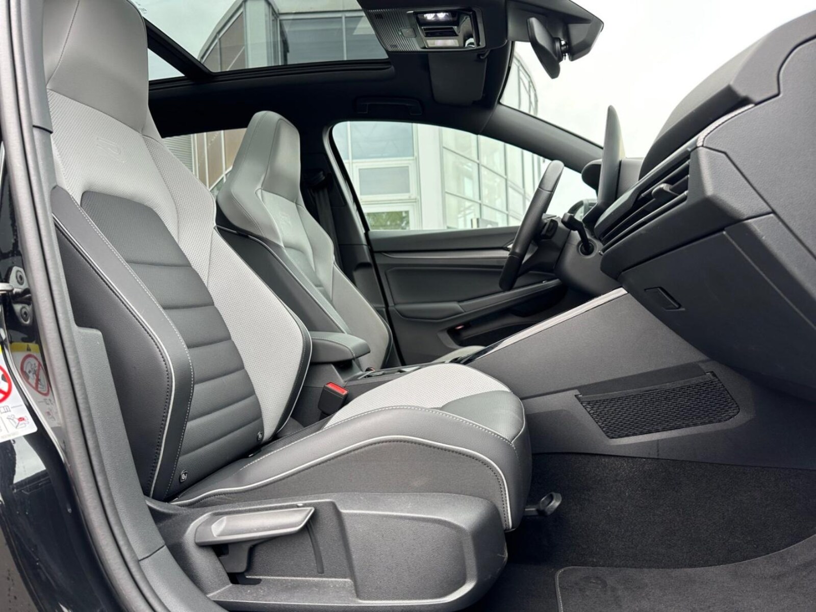 Volkswagen Golf Variant – Bild 9
