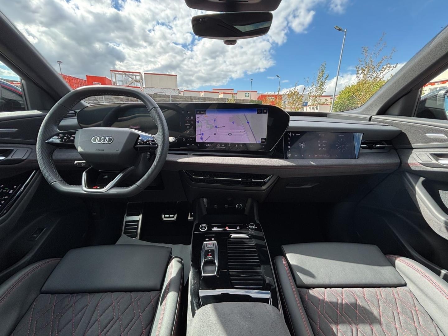 Bild über Audi Q6 SUV e-tron e-tron performance - für weitere Informationen kontaktieren Sie den Audi Partner