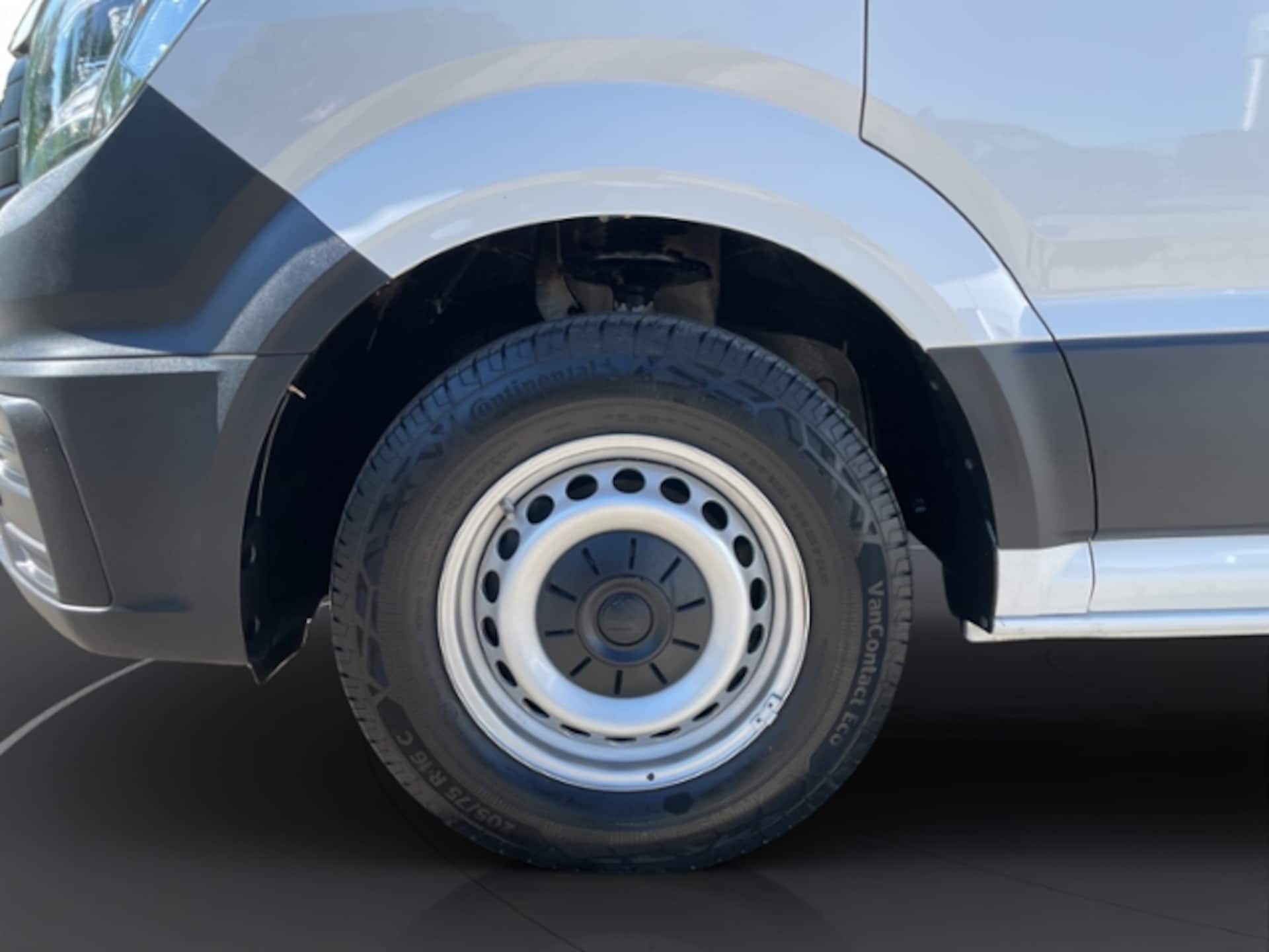 Volkswagen Crafter Kasten mittlerer Radstand
