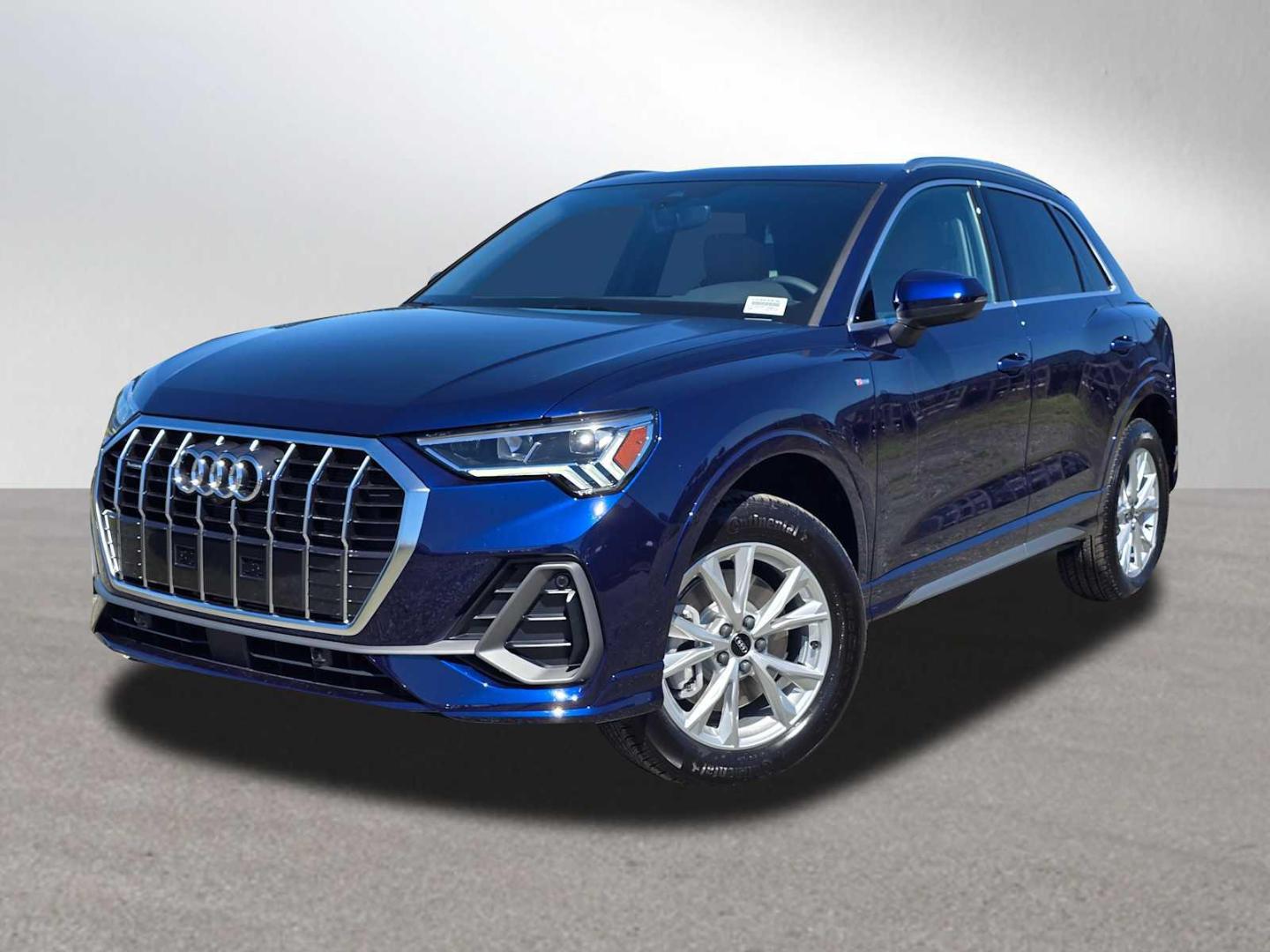2025 Audi Q3 45 TFSI S Line Premium Plus quattro's photo