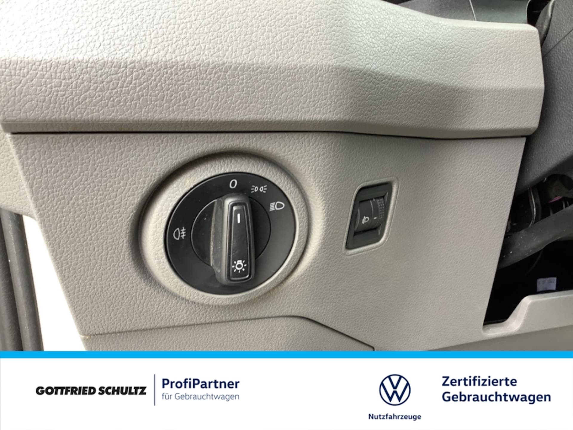 Volkswagen Crafter Kasten mittlerer Radstand