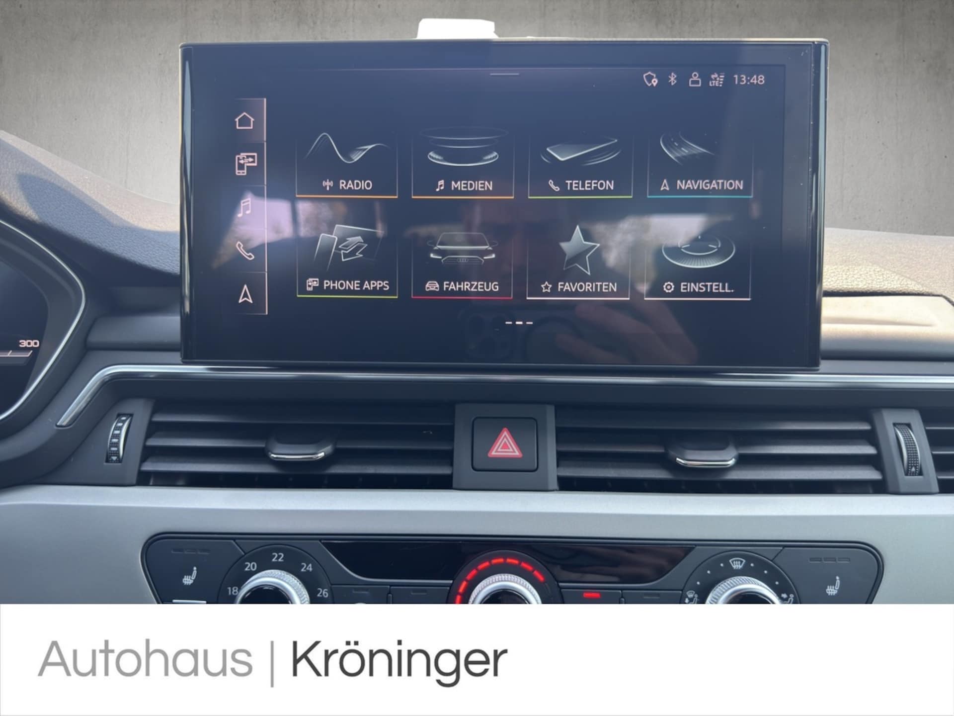 Audi A4 Limousine Advanced