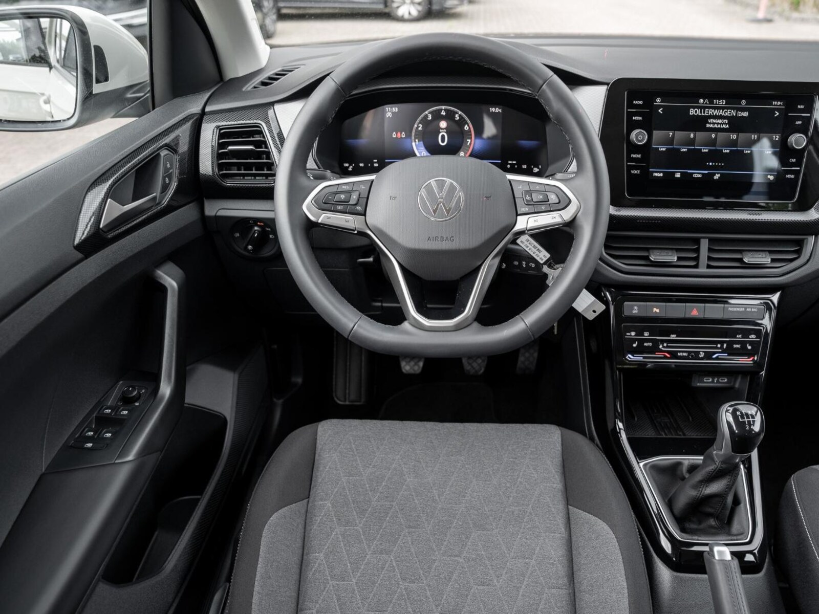 Volkswagen T-Cross – Bild 11