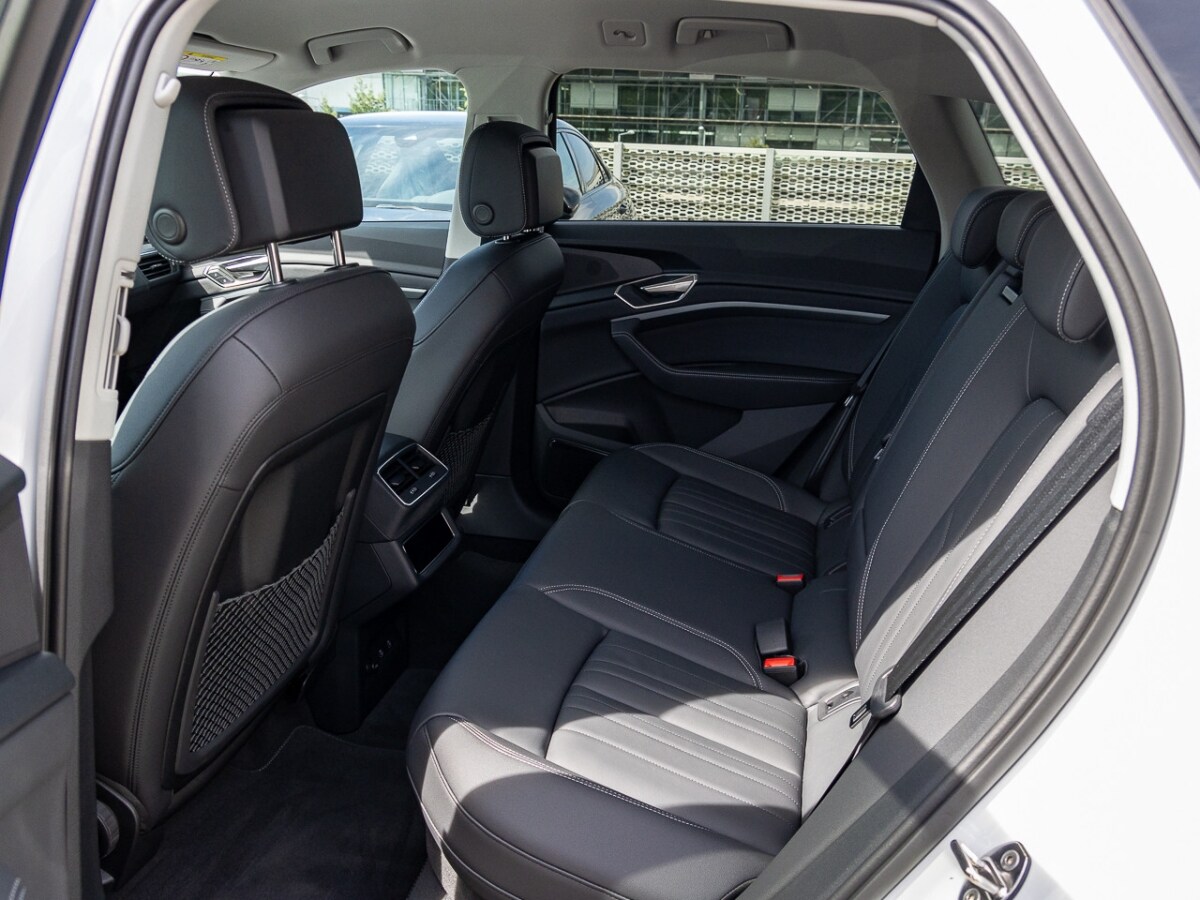 Image about Audi Q8 e-tron S line 50 e-tron quattro