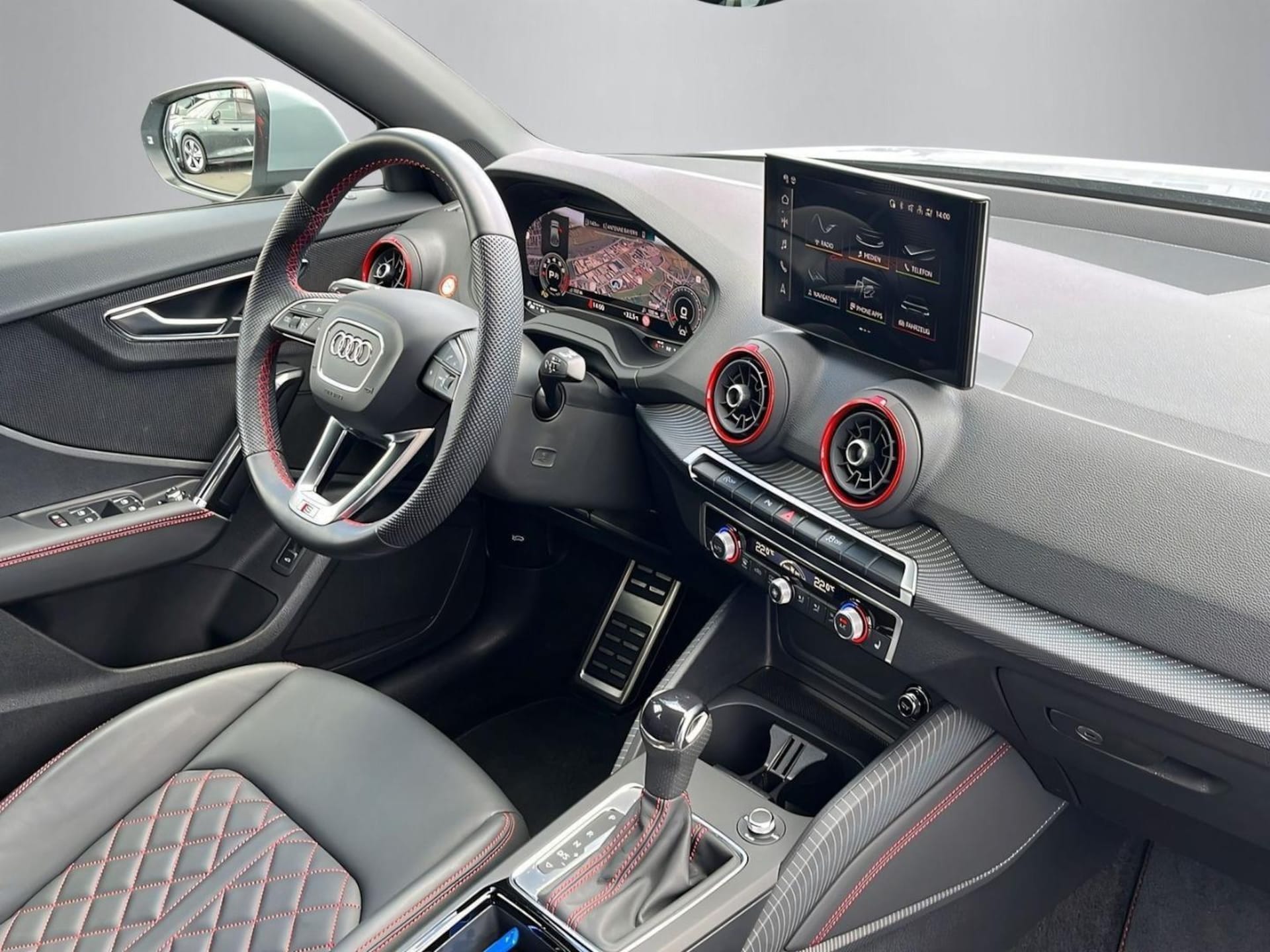 Audi Q2 S line