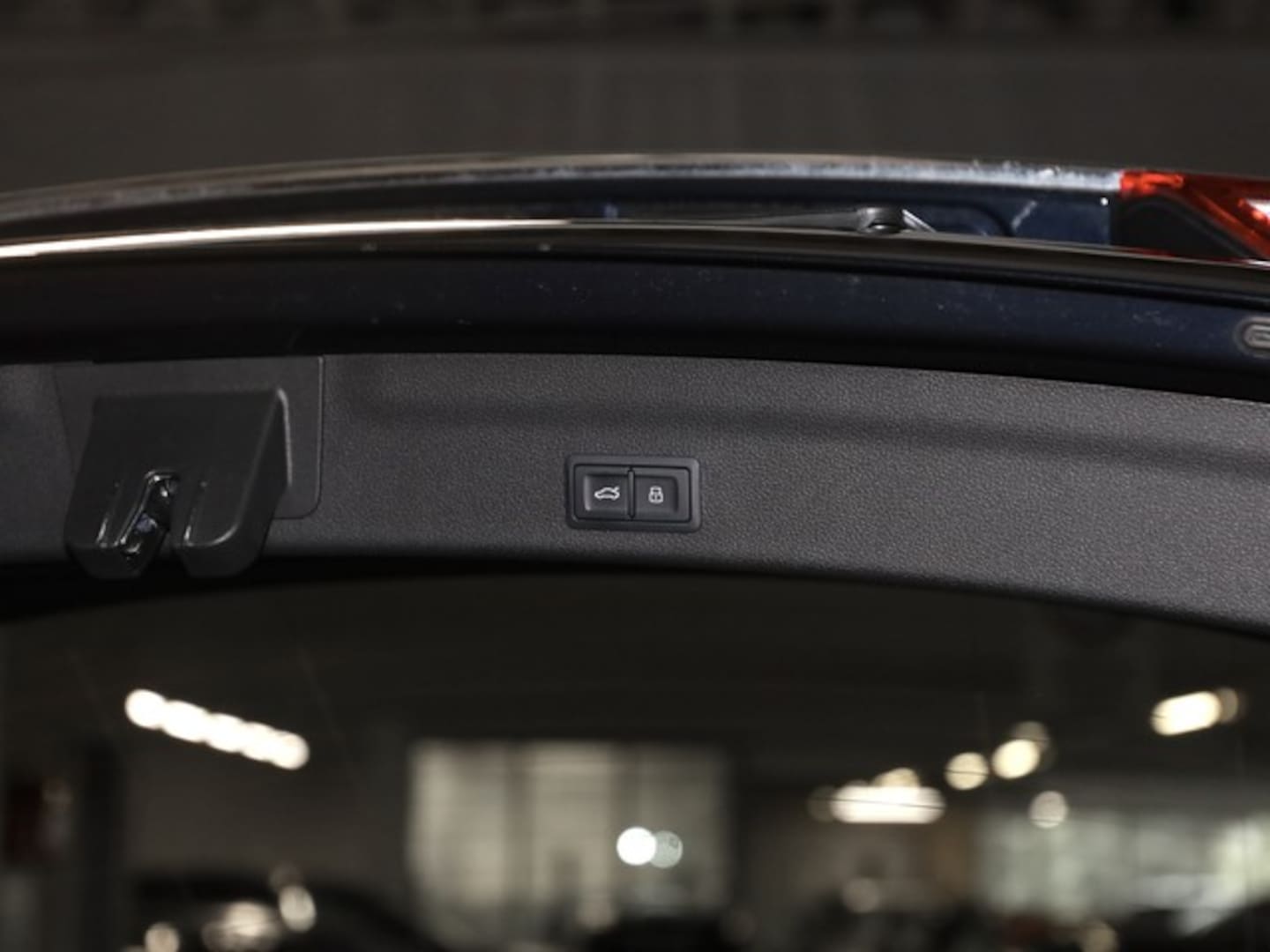 Bild über Audi A6 Avant TFSI e advanced 50 TFSI e quattro S tronic - für weitere Informationen kontaktieren Sie den Audi Partner