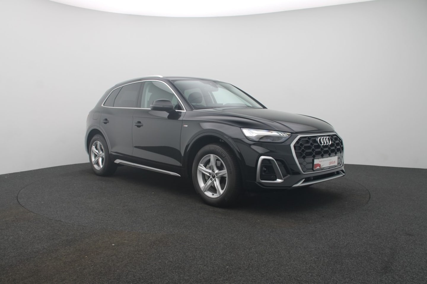 Bild über Audi Q5 35 TDI 120 kW S tronic - für weitere Informationen kontaktieren Sie den Audi Partner