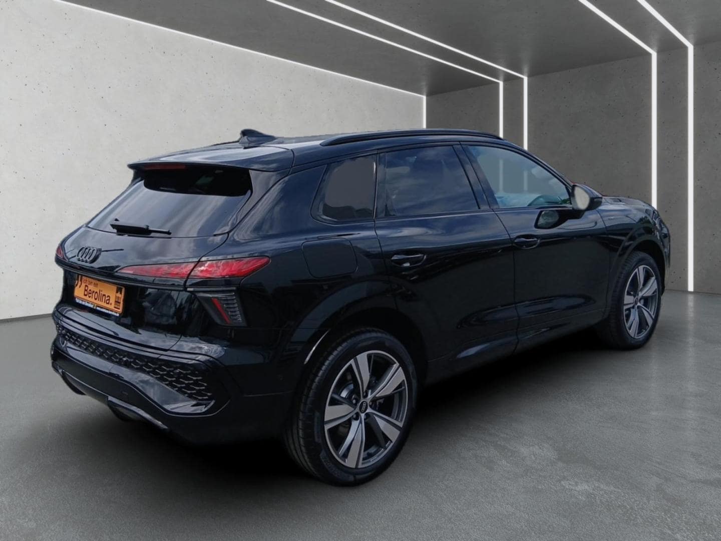 Bild über Audi Q3 SUV e-hybrid e-hybrid 200 kW S tronic - für weitere Informationen kontaktieren Sie den Audi Partner