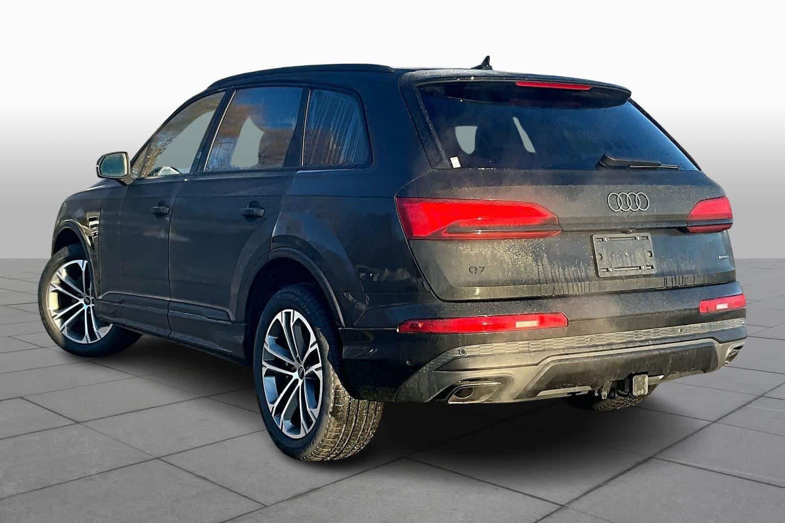 2026 Audi Q7 Premium - Photo 14