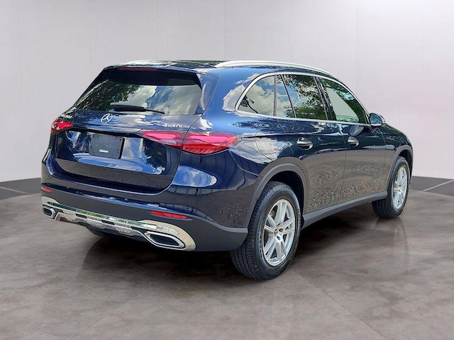 2023 Mercedes-Benz GLC 300