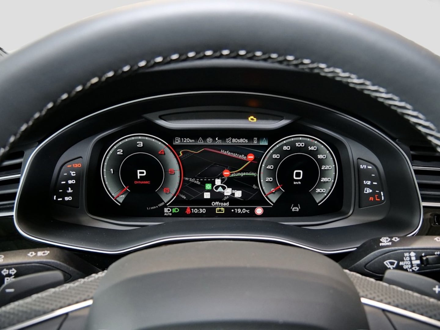 Bild über Audi Q7 SUV S line business TDI quattro 210 kW tiptronic - für weitere Informationen kontaktieren Sie den Audi Partner