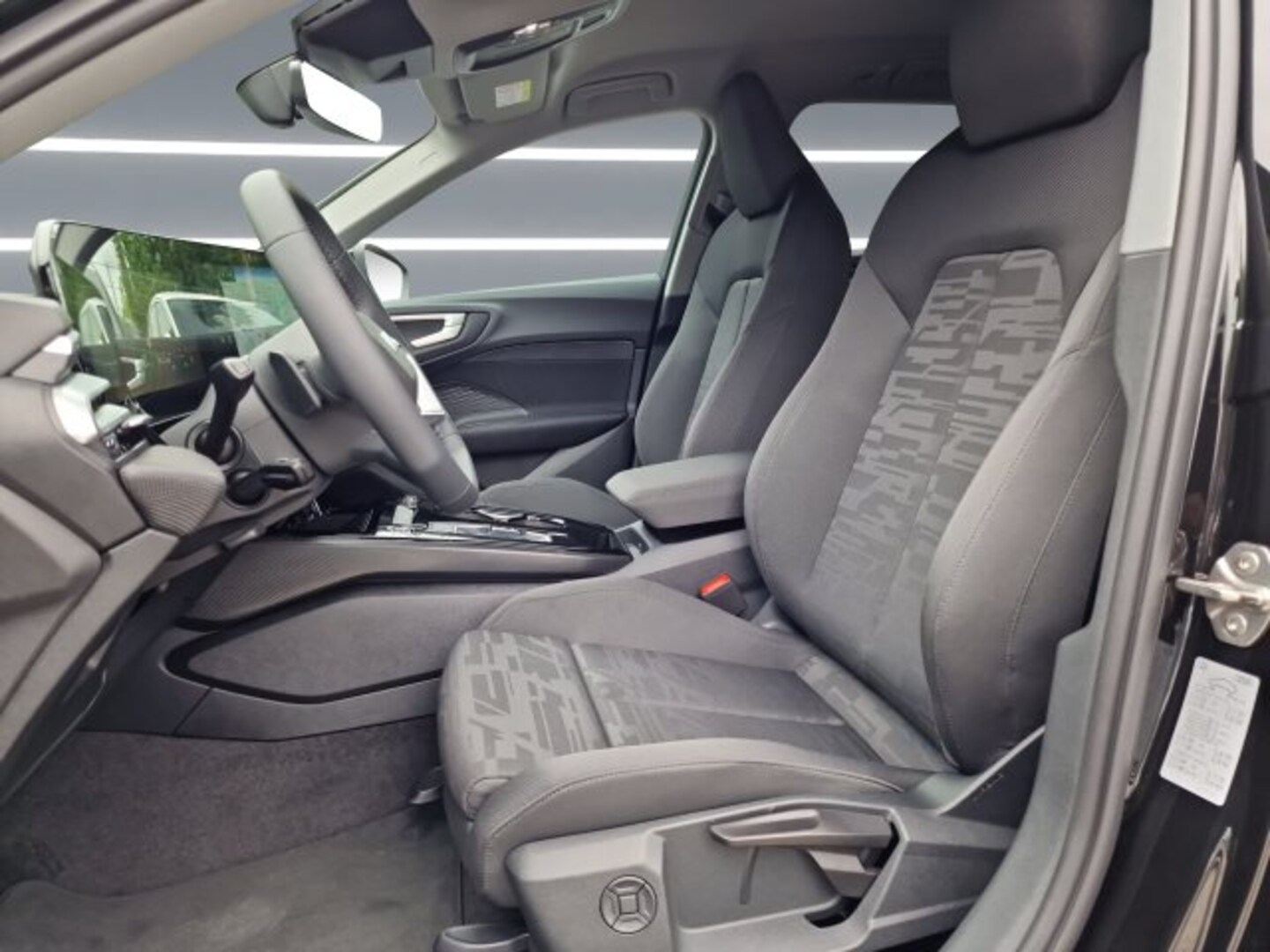 Bild über Audi A5 Avant TFSI 150 kW S tronic - für weitere Informationen kontaktieren Sie den Audi Partner
