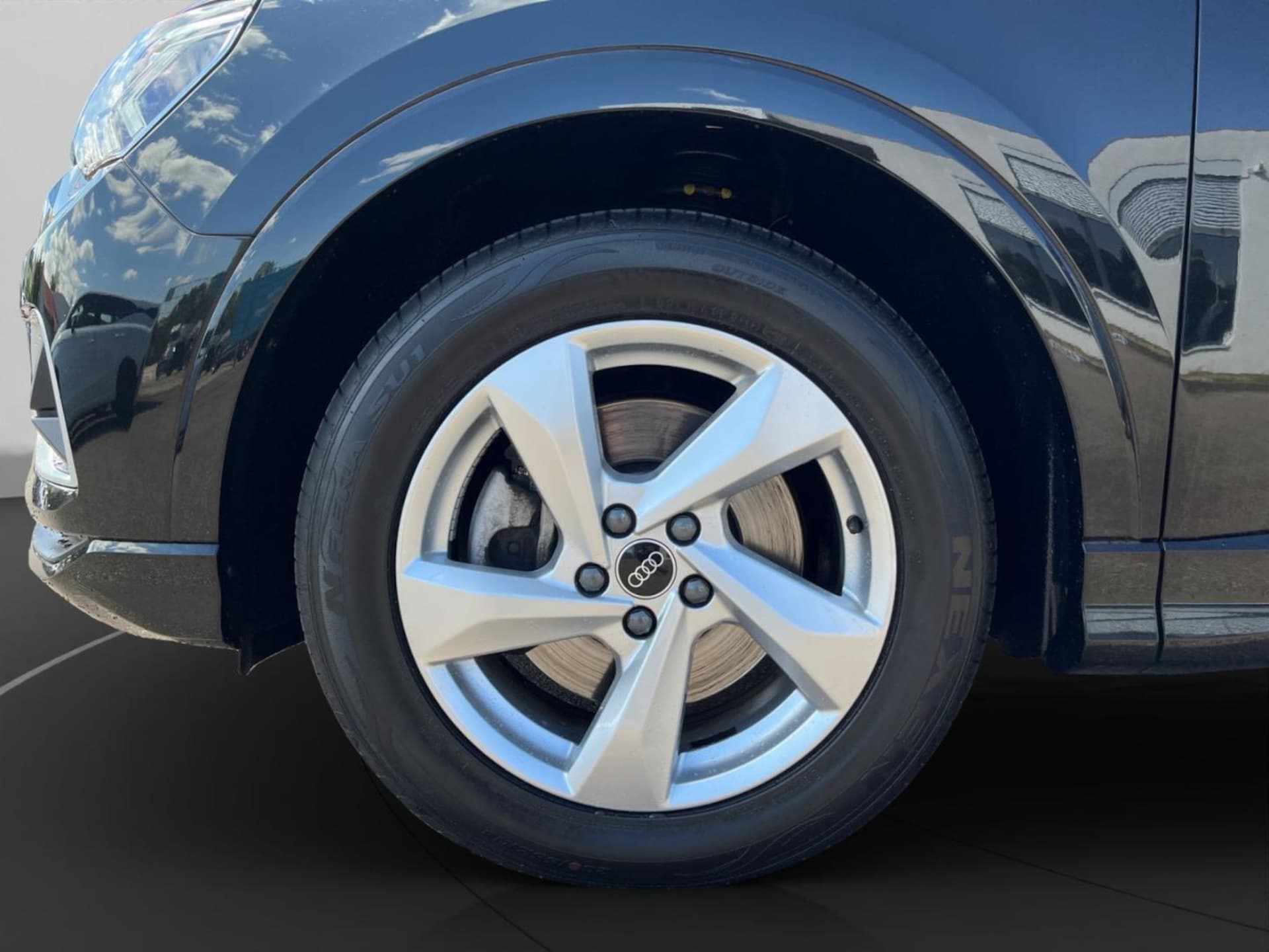 Audi Q3 SUV advanced