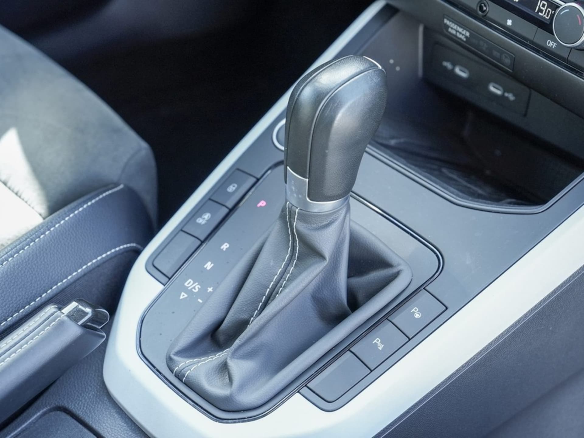 SEAT Arona Style