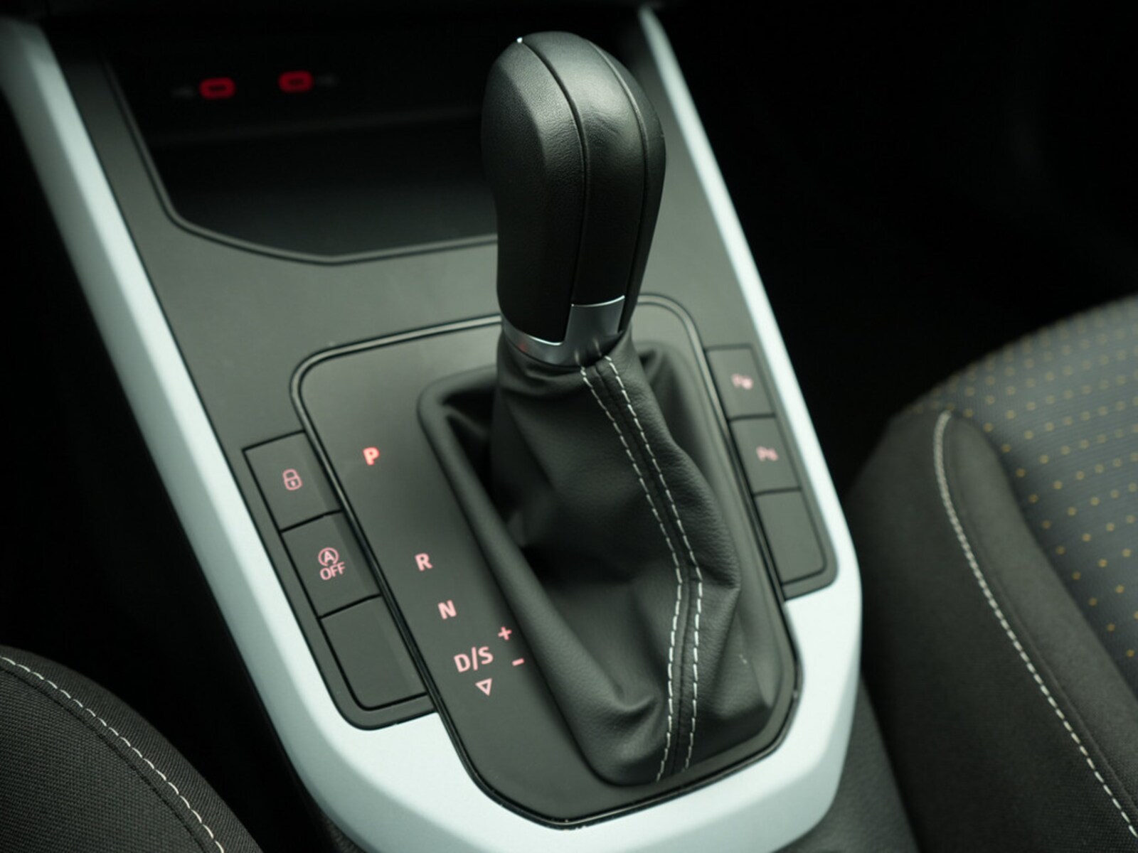 SEAT Arona – Bild 14