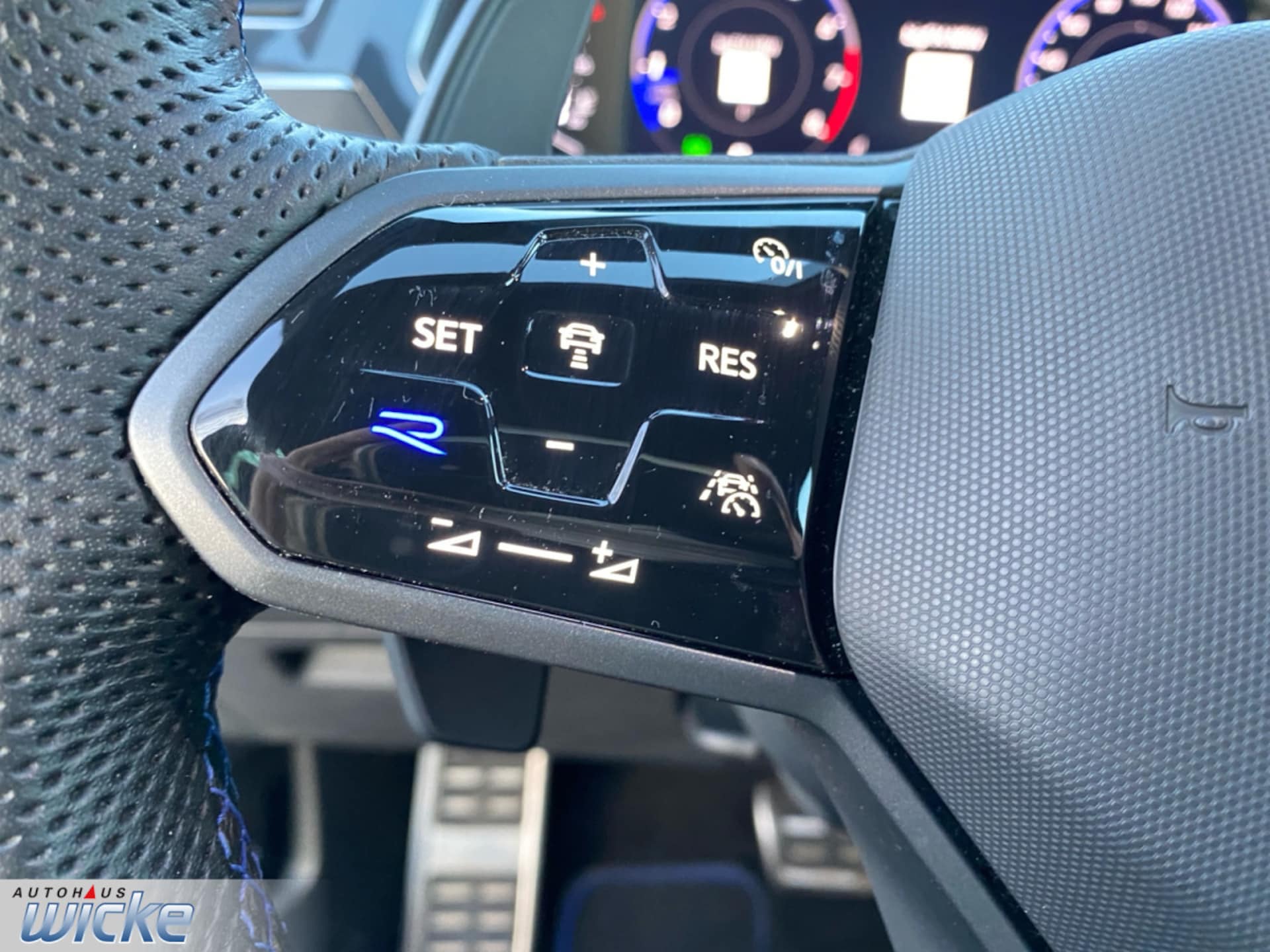 Volkswagen Tiguan R