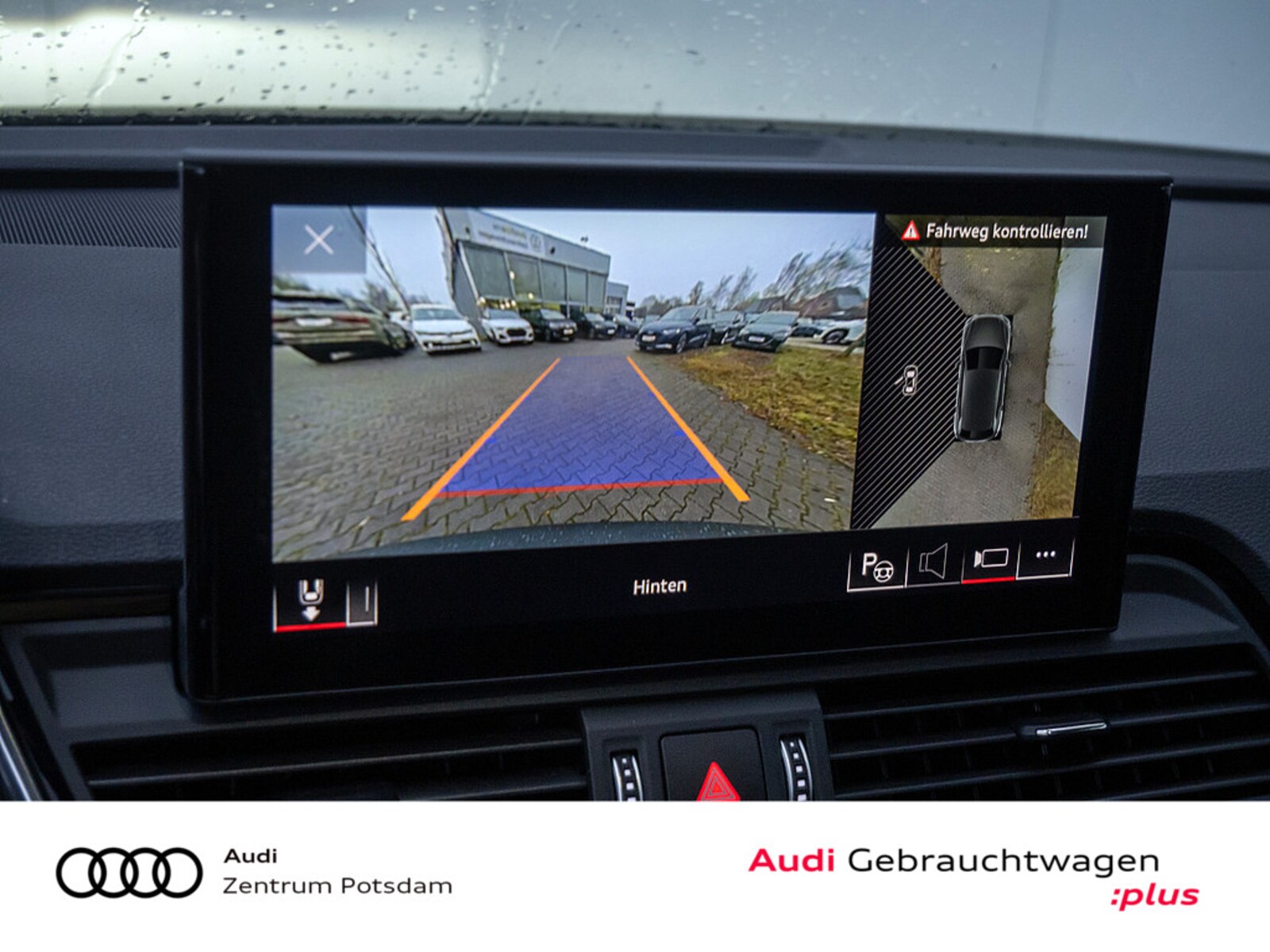Audi SQ5 – Bild 12