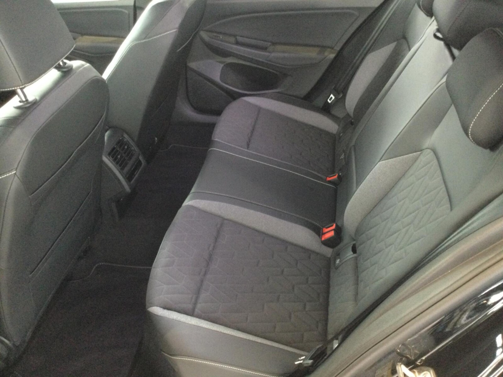 Volkswagen Golf Variant – Bild 12