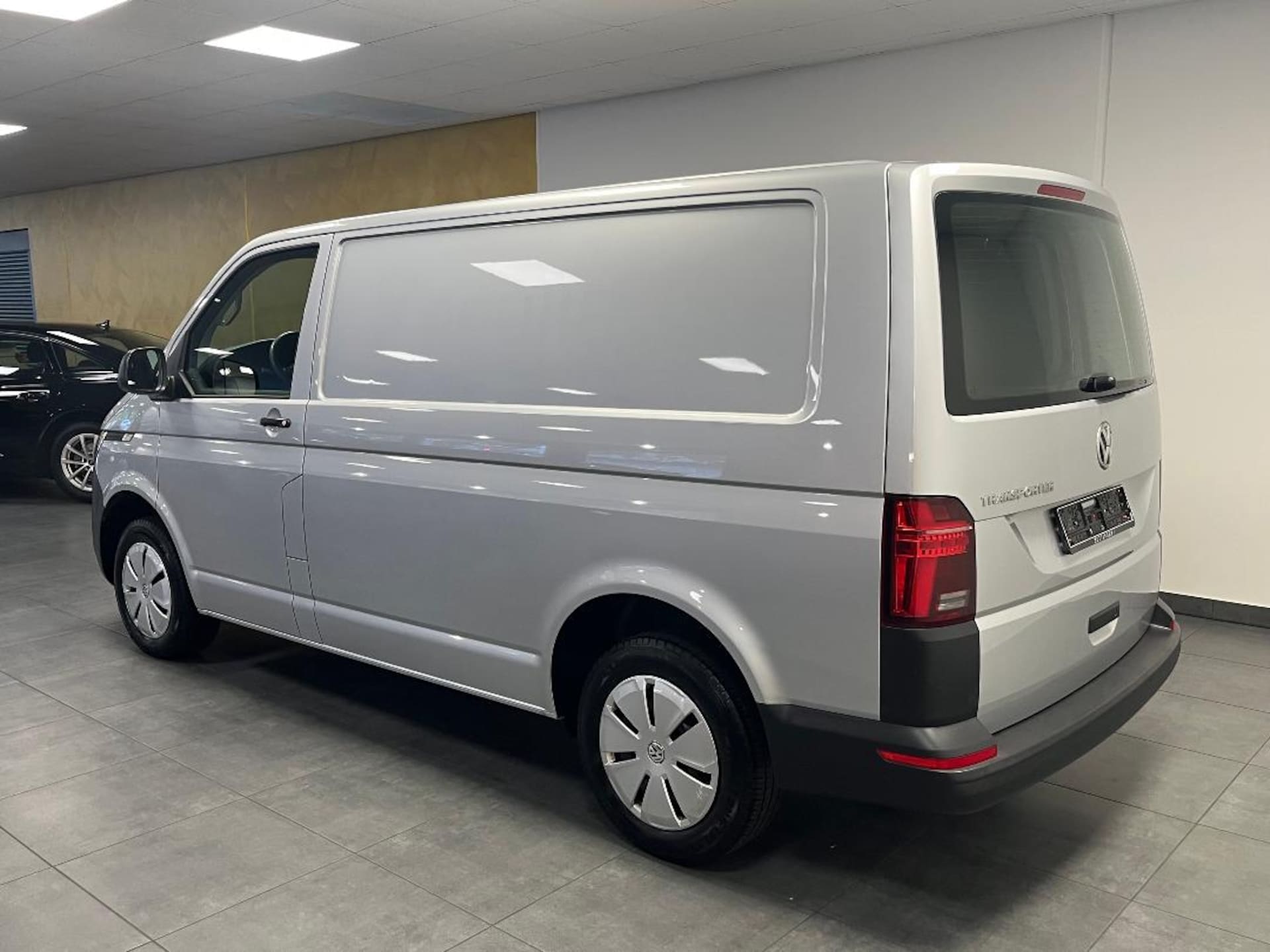 Volkswagen T6.1 Transporter Kasten kurzer Radstand