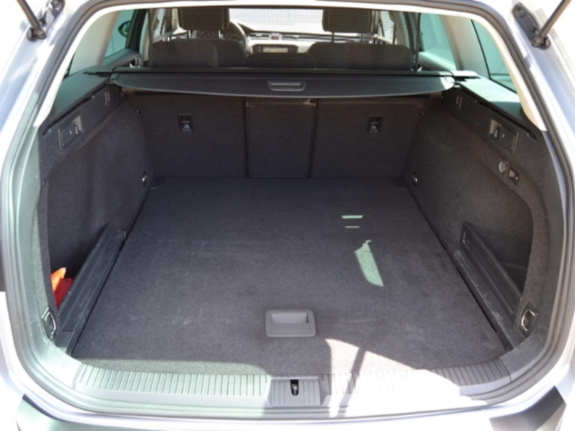 Volkswagen Passat Variant Business