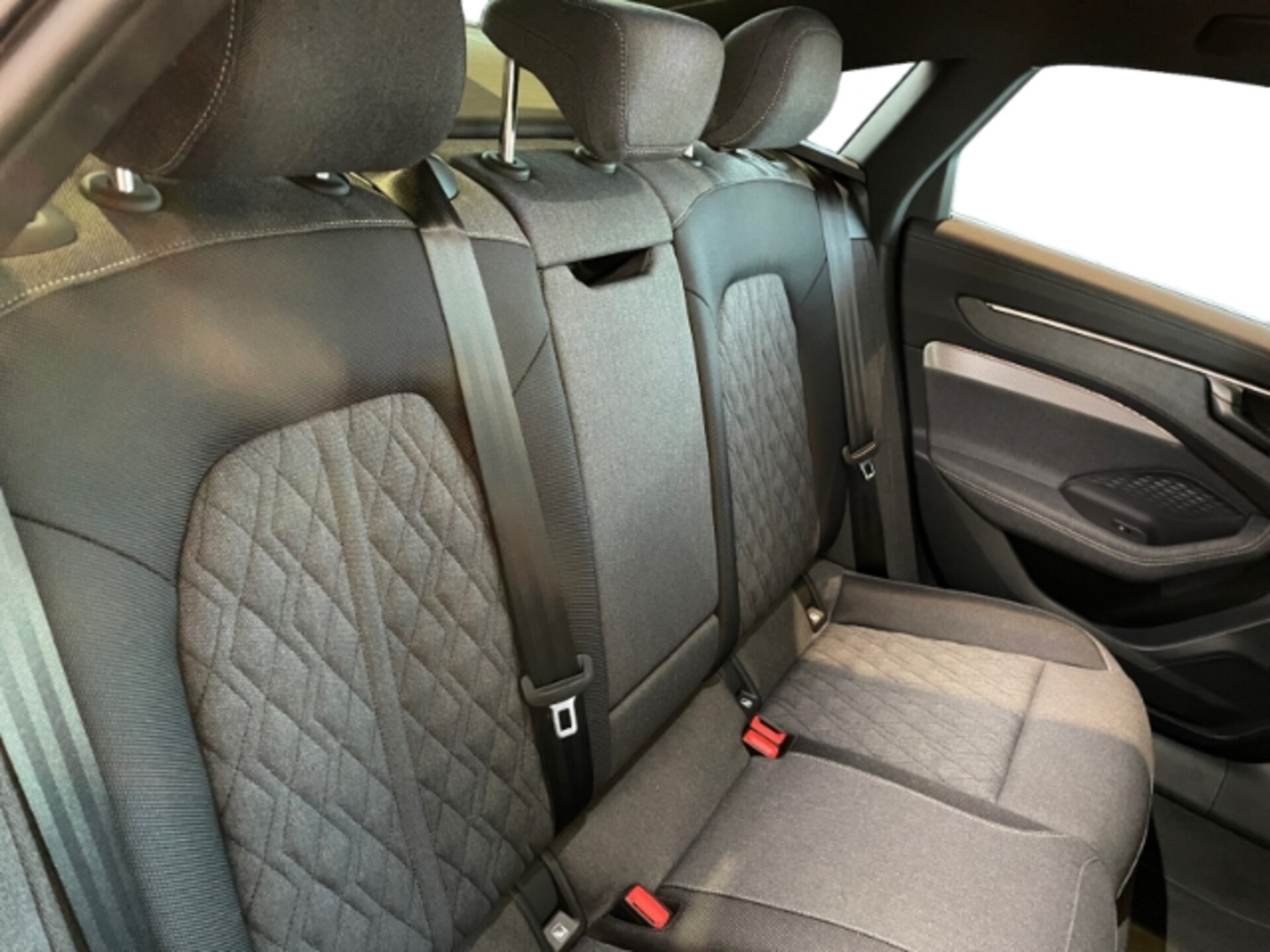 Audi A6 Limousine edition one