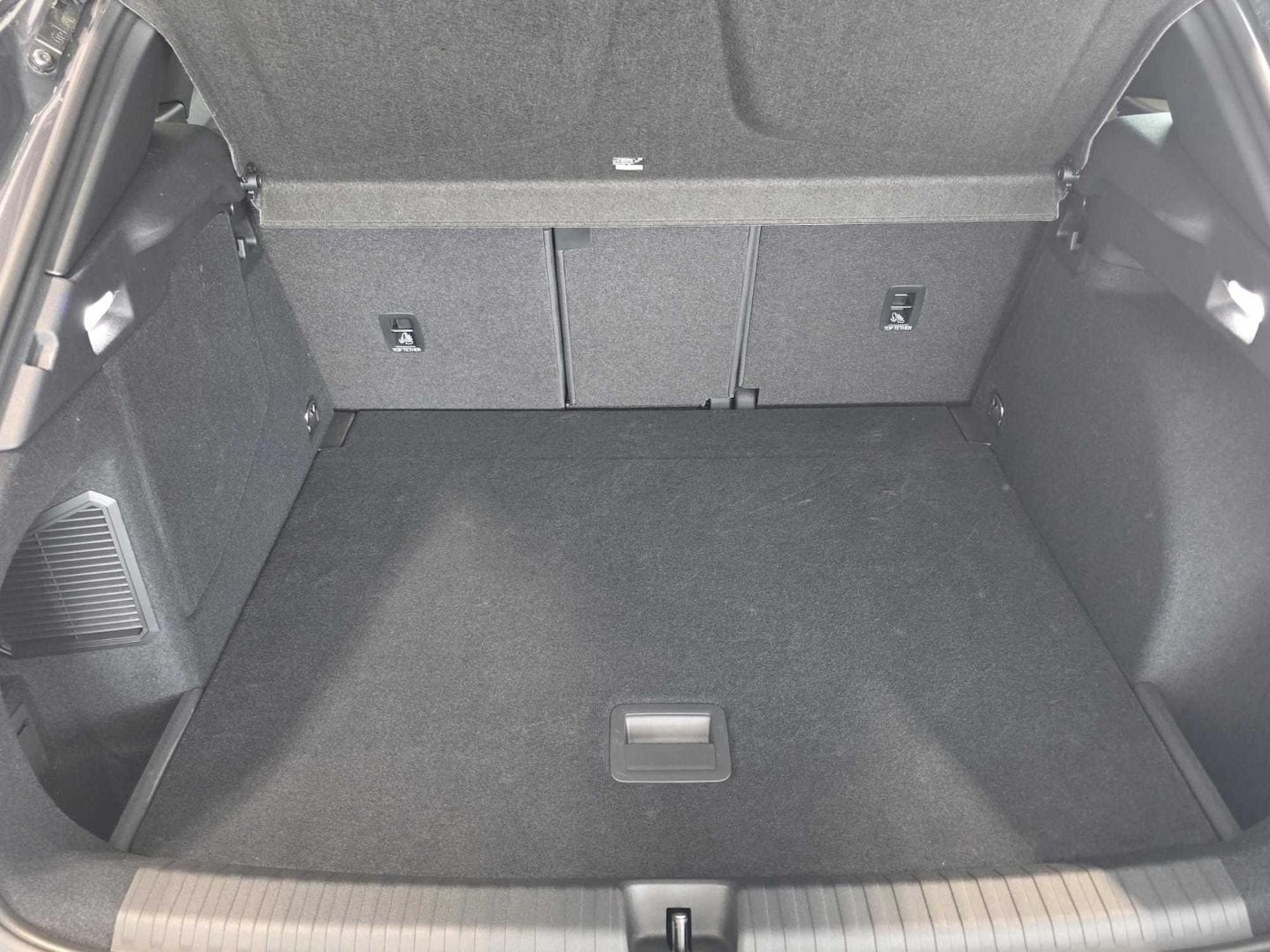 CUPRA Terramar 1.5 eTSI DSG 110 kW (150 CV) — photo 7