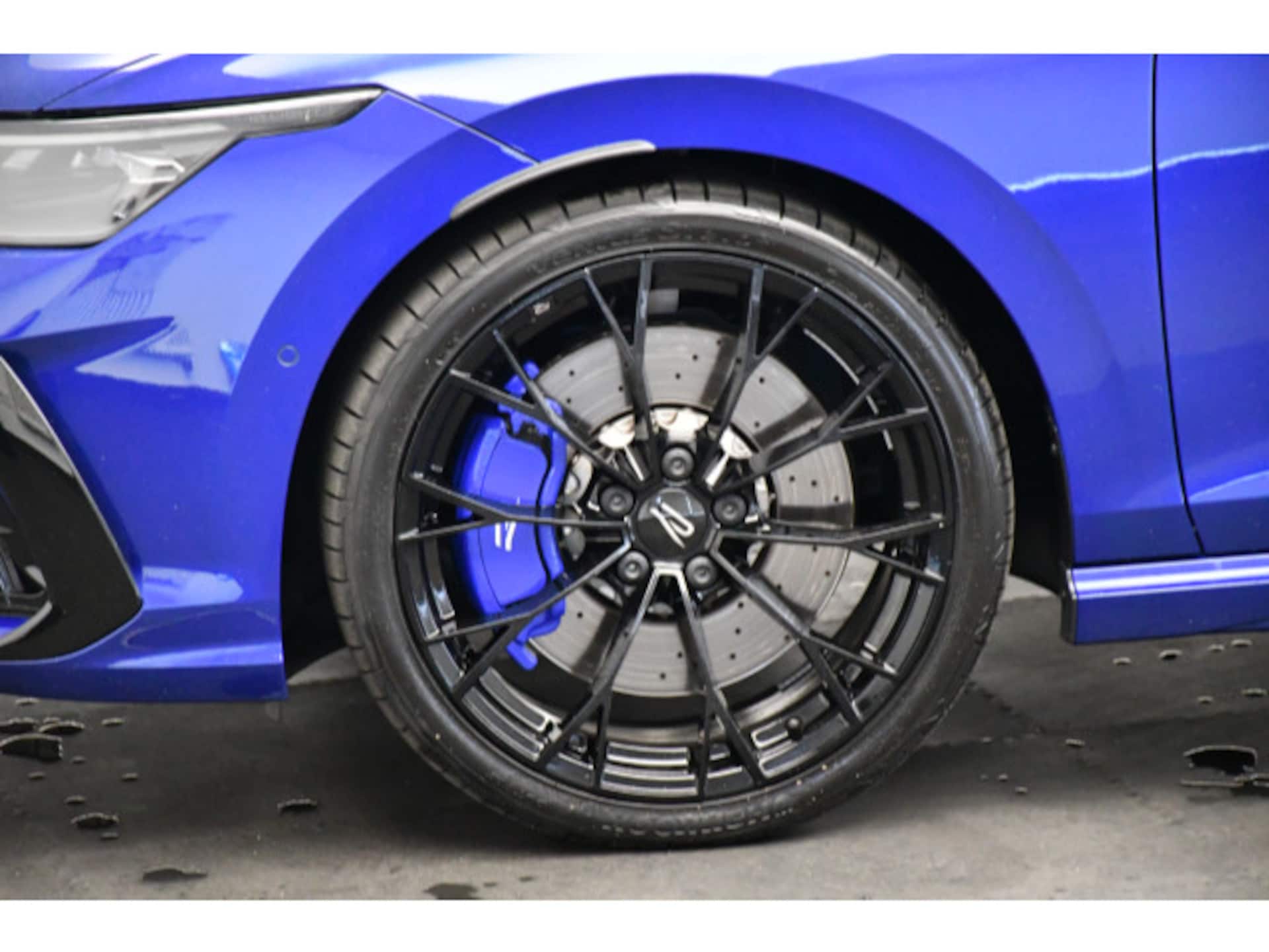 Volkswagen Golf R