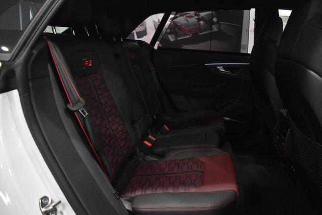 2026 Audi RS Q8 Base - Photo 31