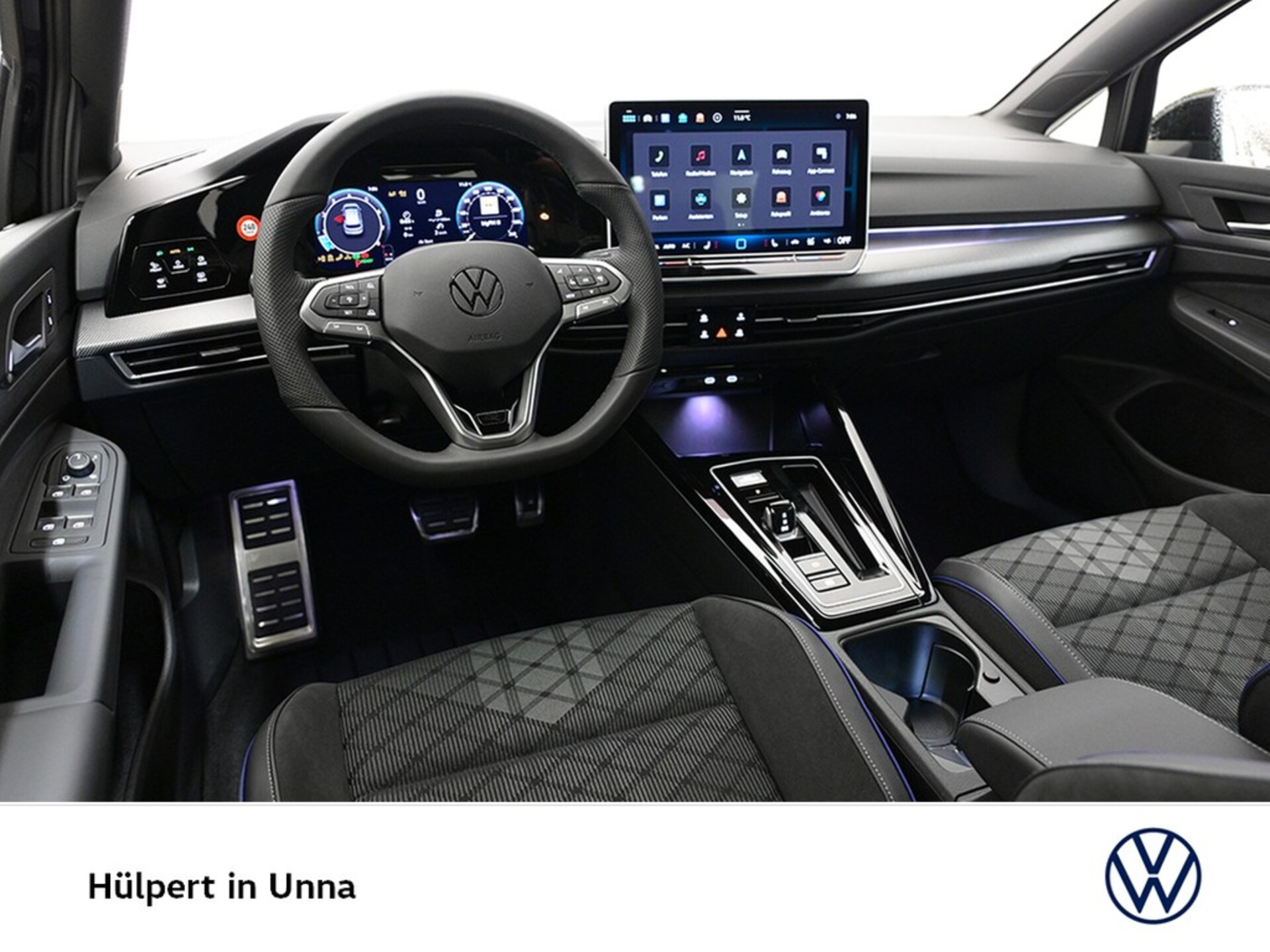 Volkswagen Golf R-Line