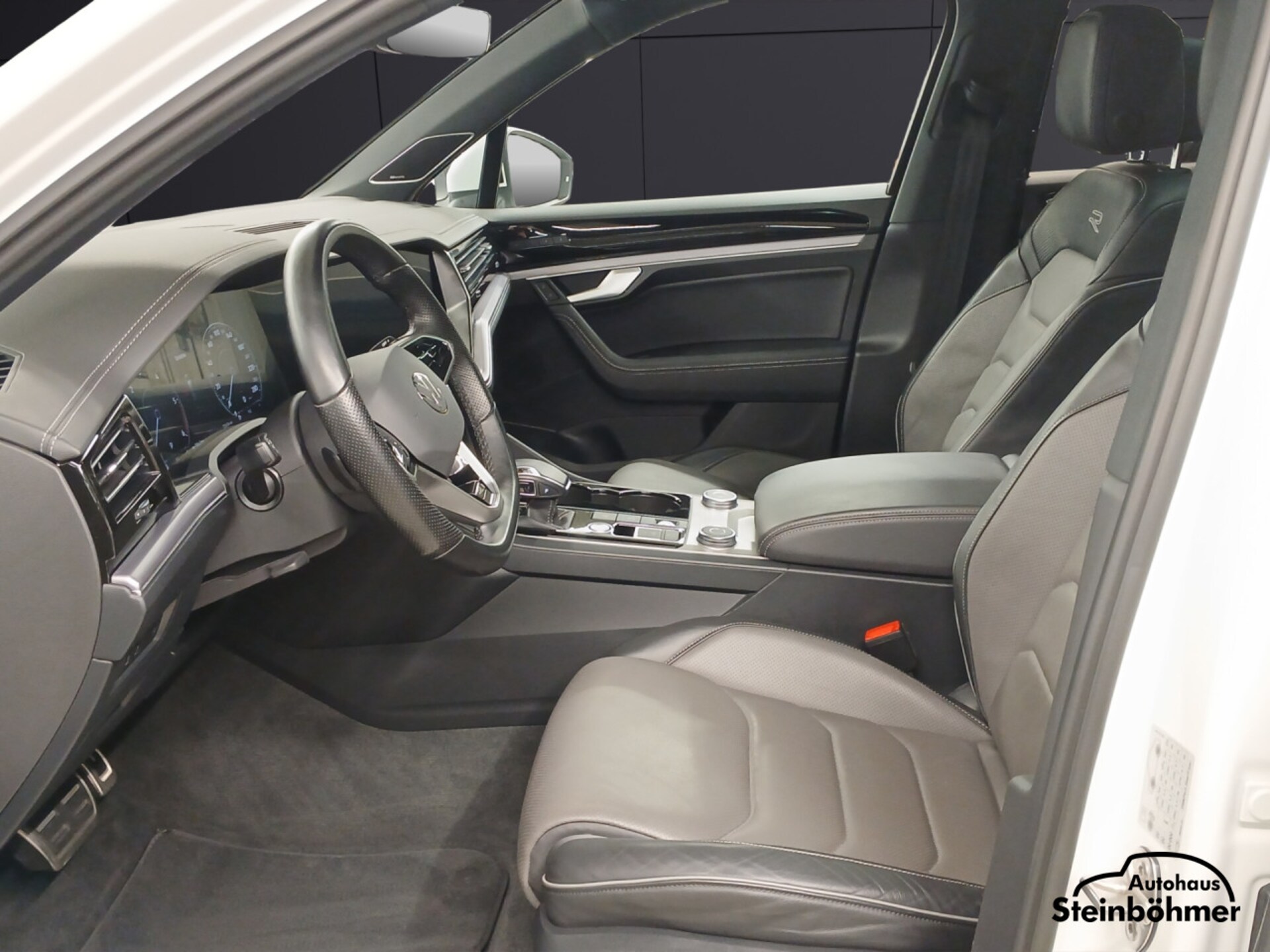 Volkswagen Touareg R-Line