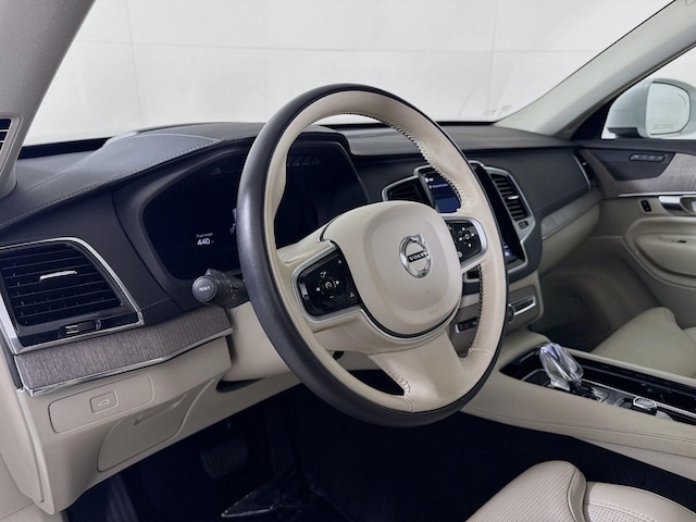 2023 Volvo XC90