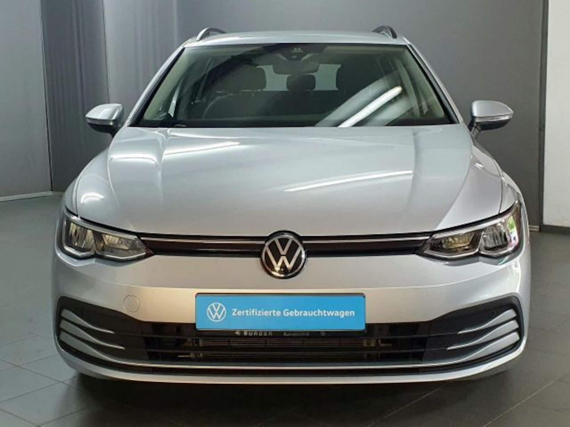 Volkswagen Golf Variant Life