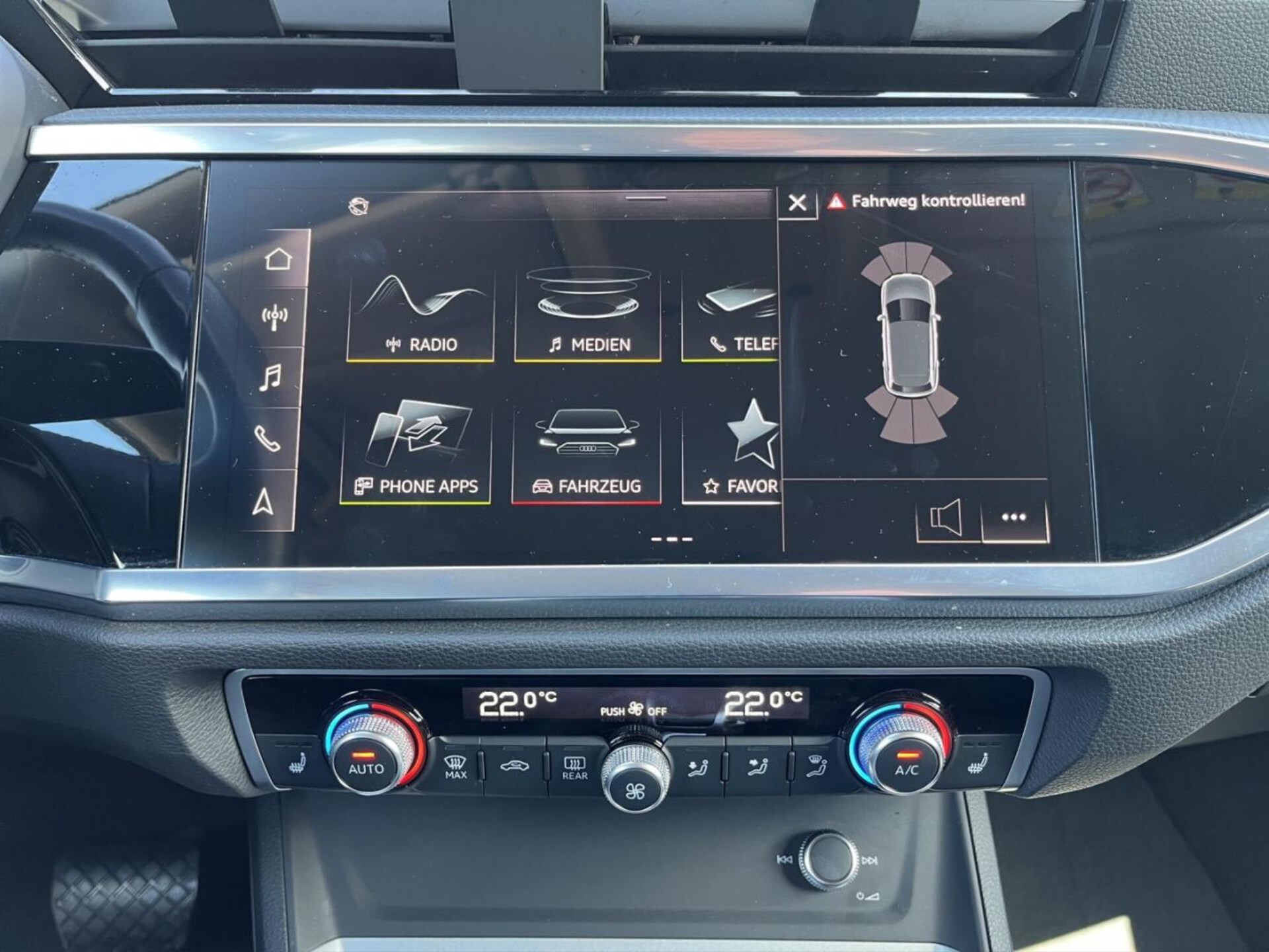 Audi Q3 SUV advanced