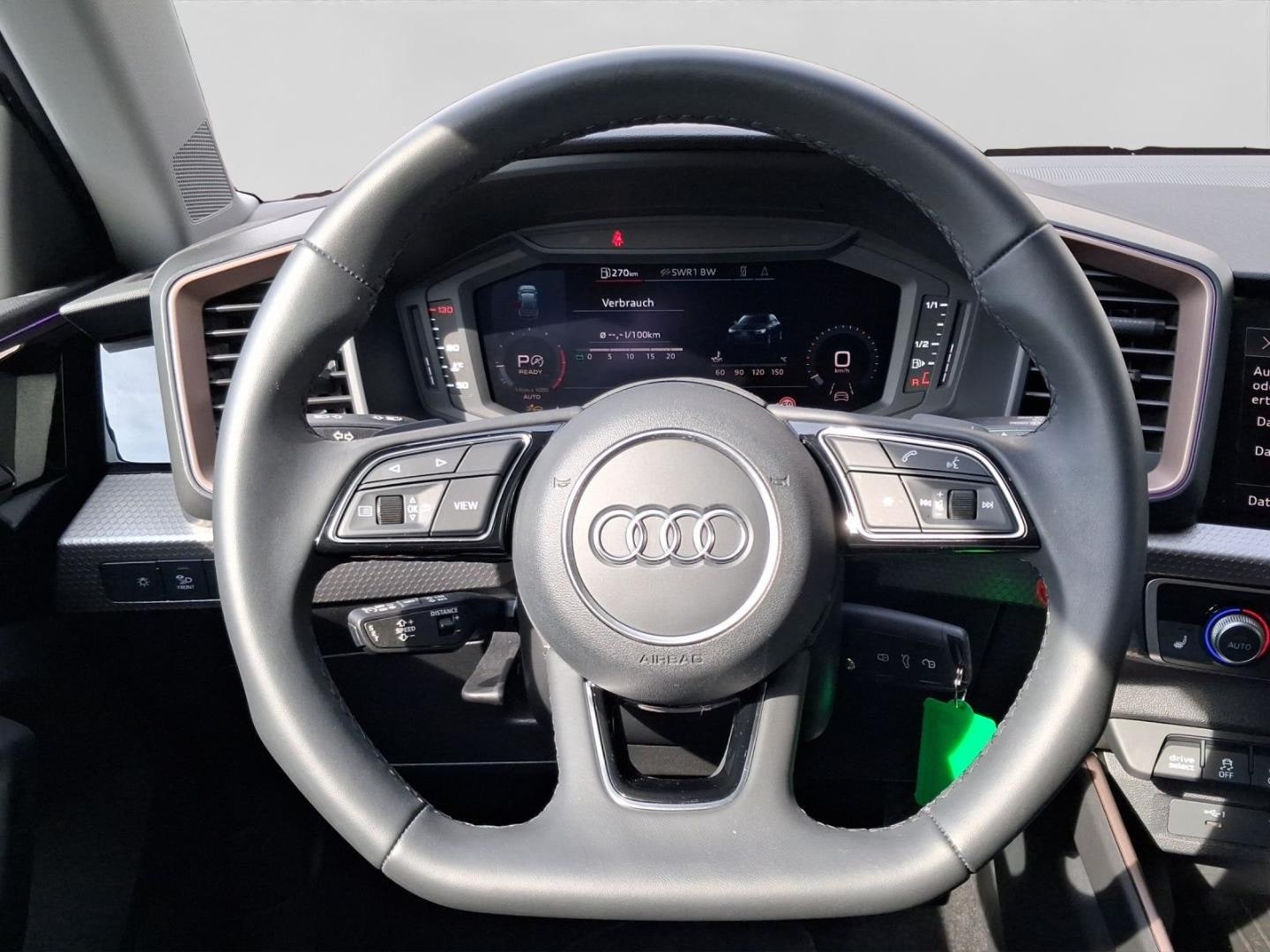 Bild über Audi A1 Sportback S line 40 TFSI S tronic - für weitere Informationen kontaktieren Sie den Audi Partner