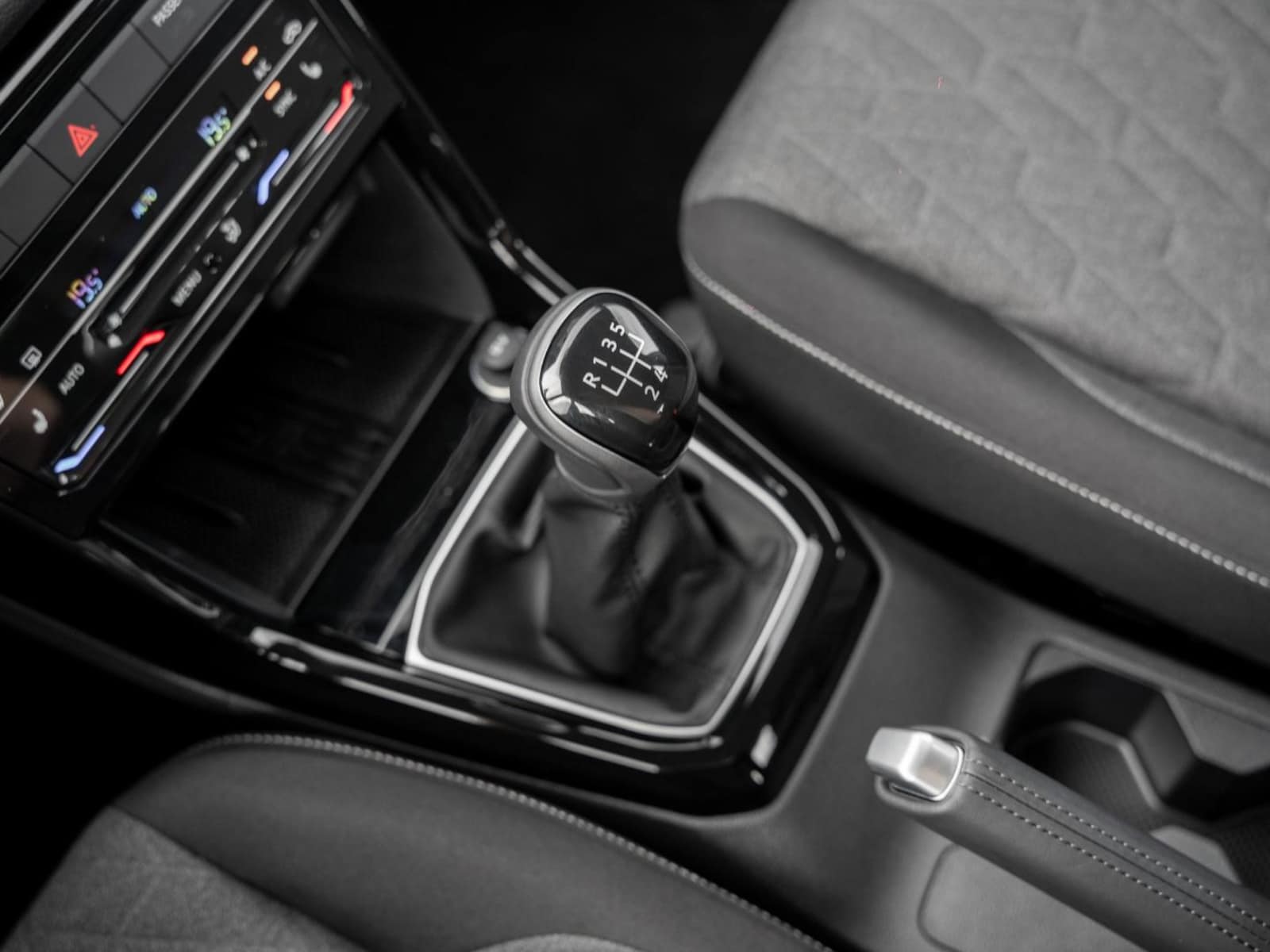 Volkswagen T-Cross – Bild 20