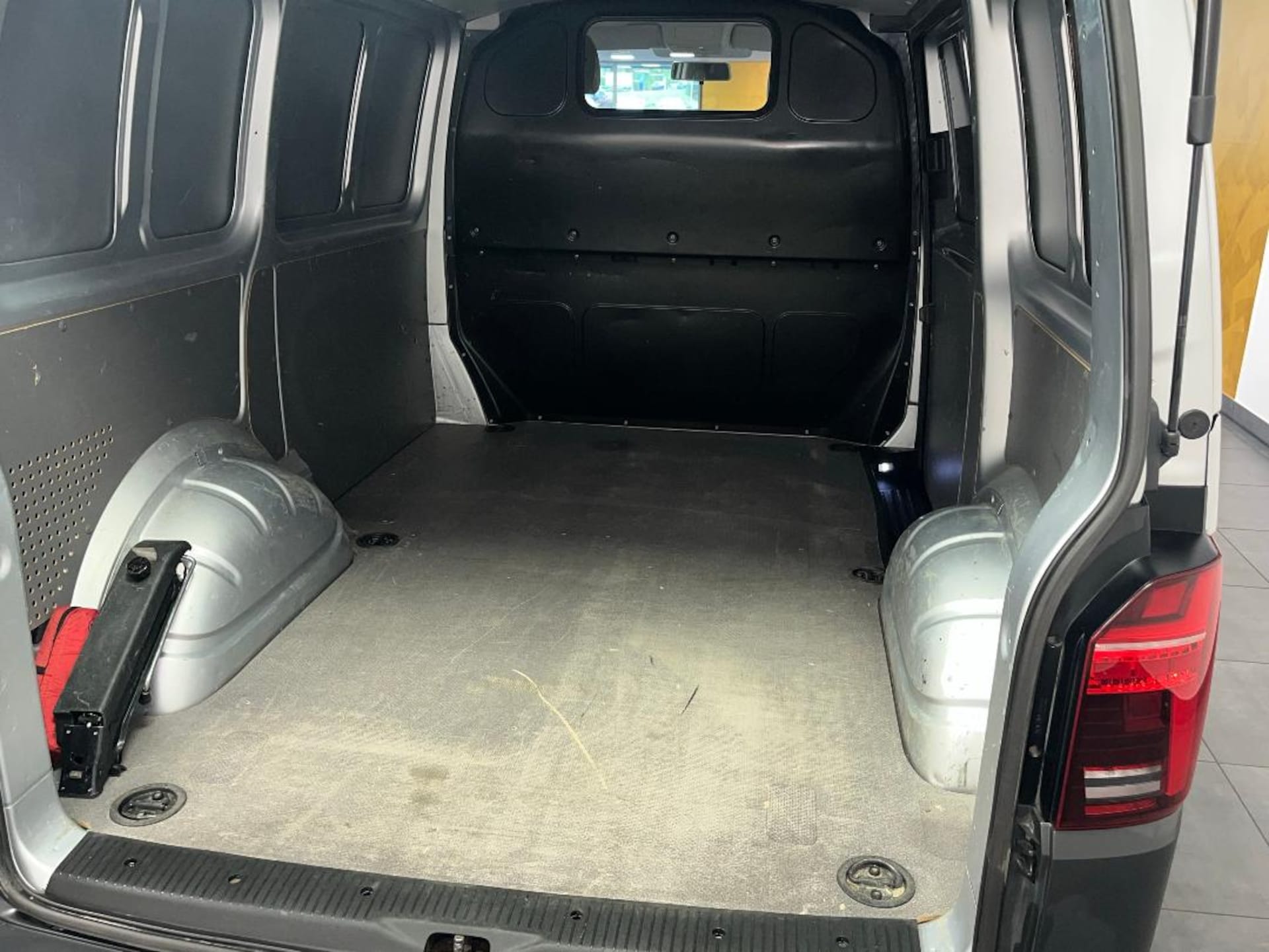 Volkswagen T6.1 Transporter Kasten kurzer Radstand
