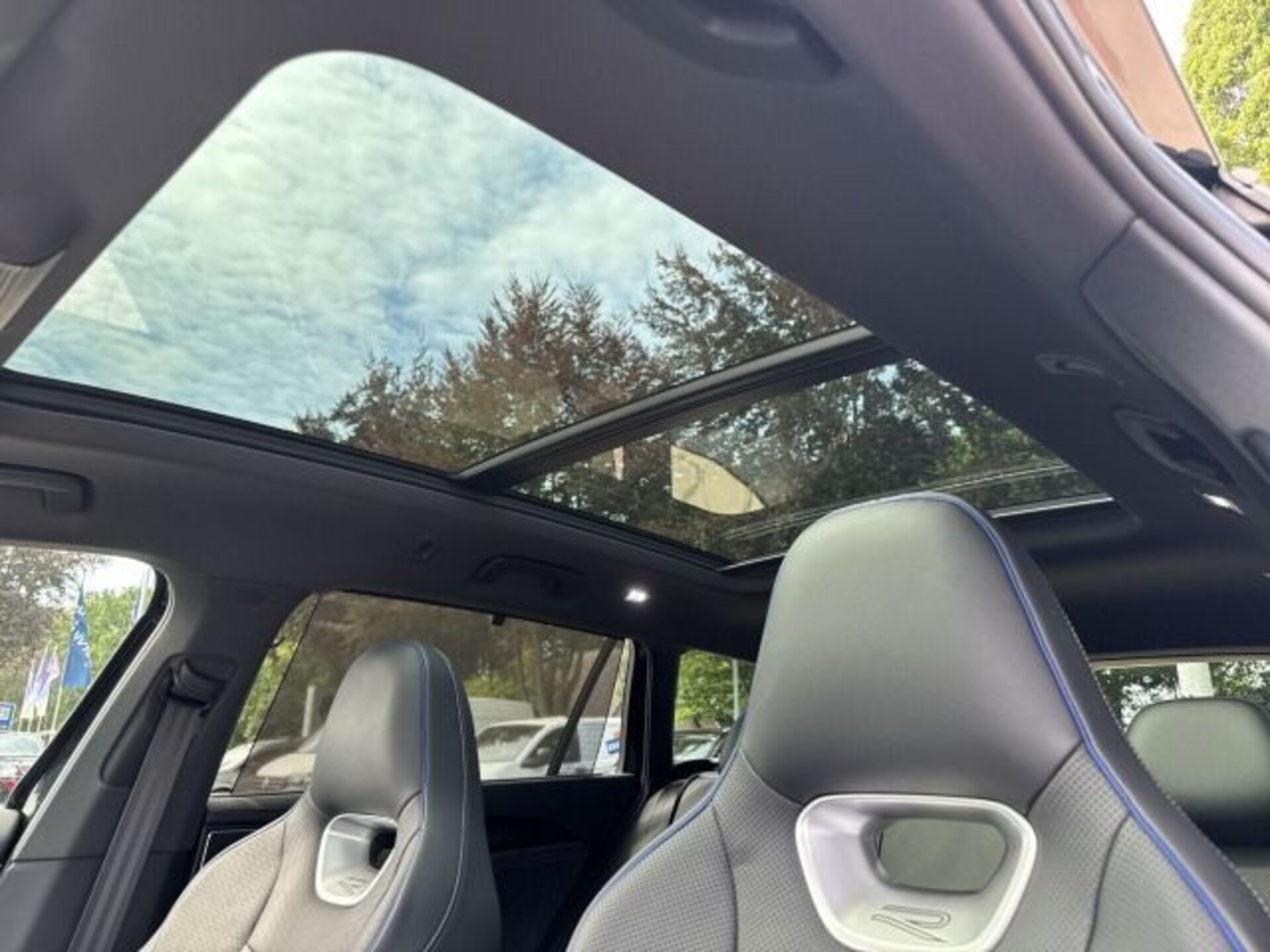 Volkswagen Passat R-Line