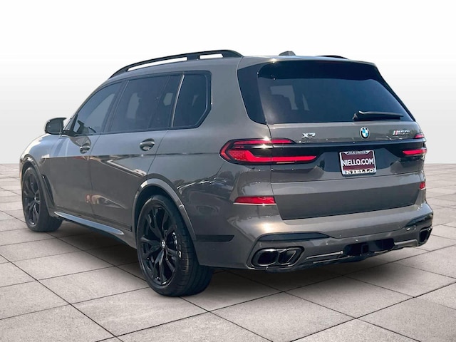 2026 BMW X7