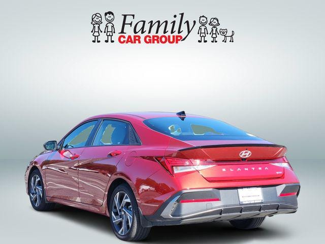 2025 Hyundai Elantra Hybrid