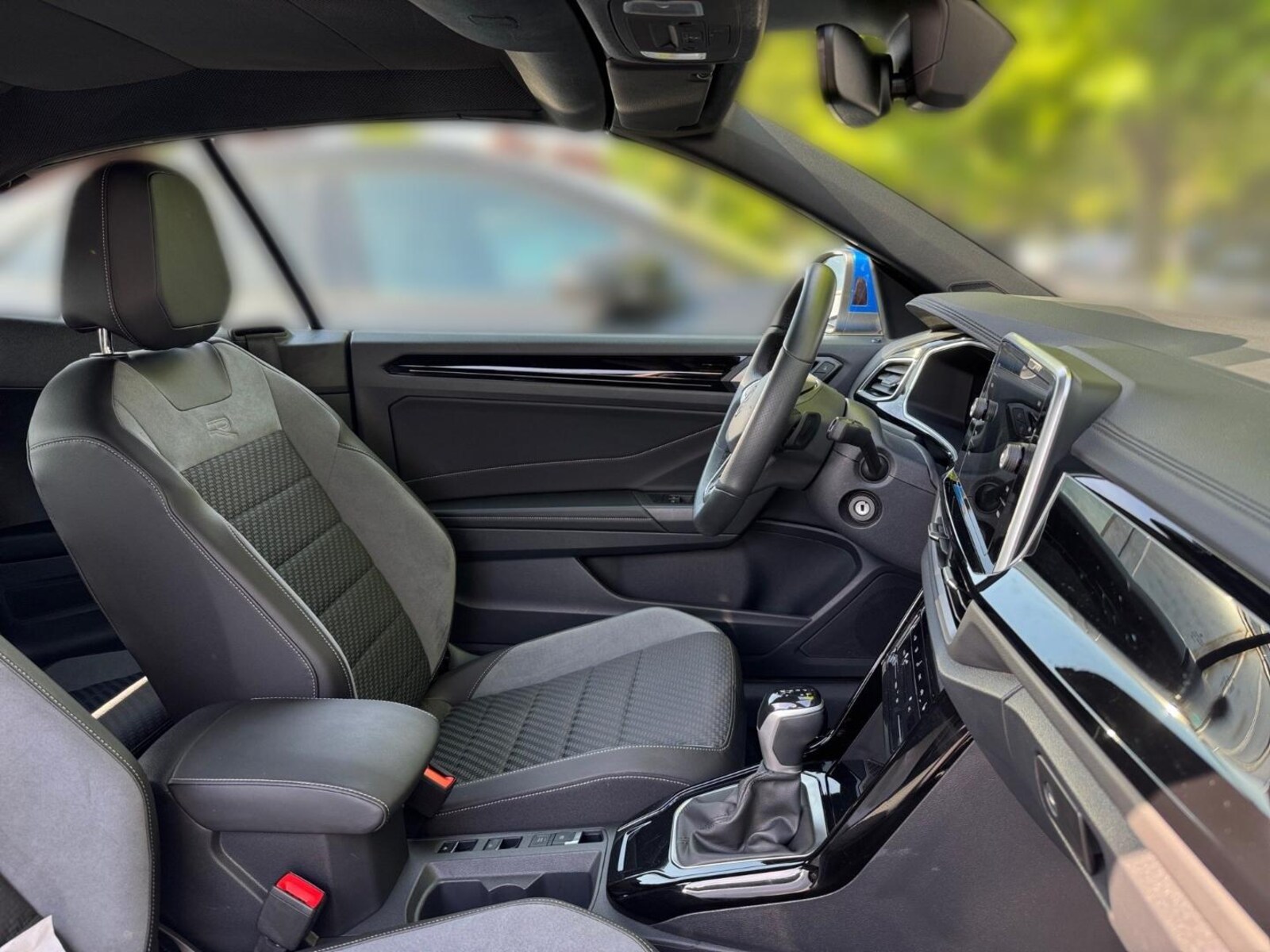 Volkswagen T-Roc Cabriolet – Bild 17