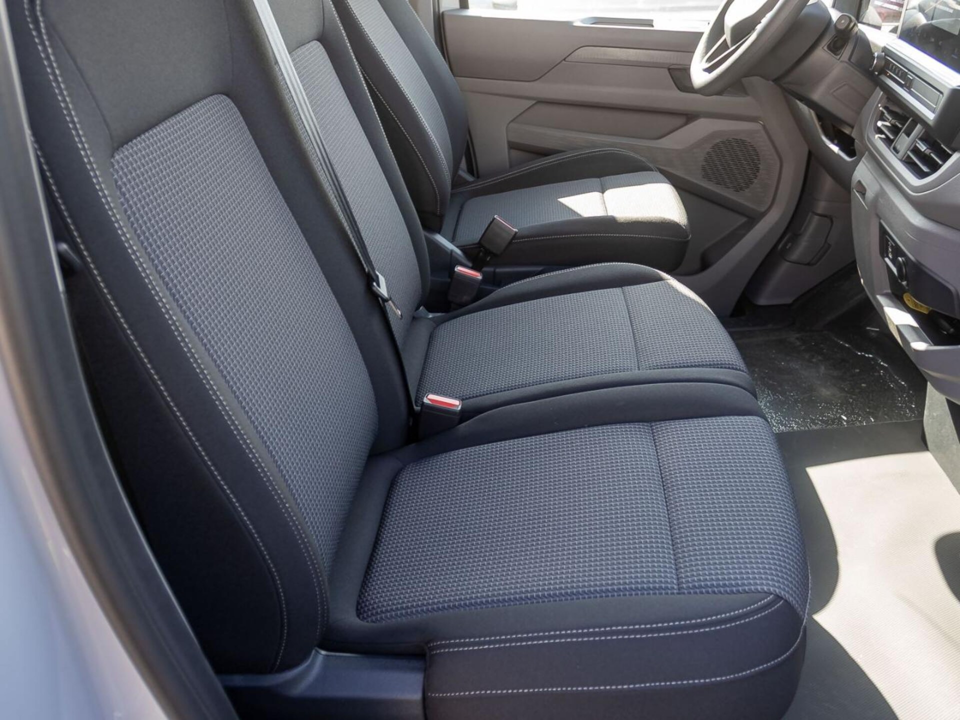 Volkswagen Transporter Kasten langer Radstand