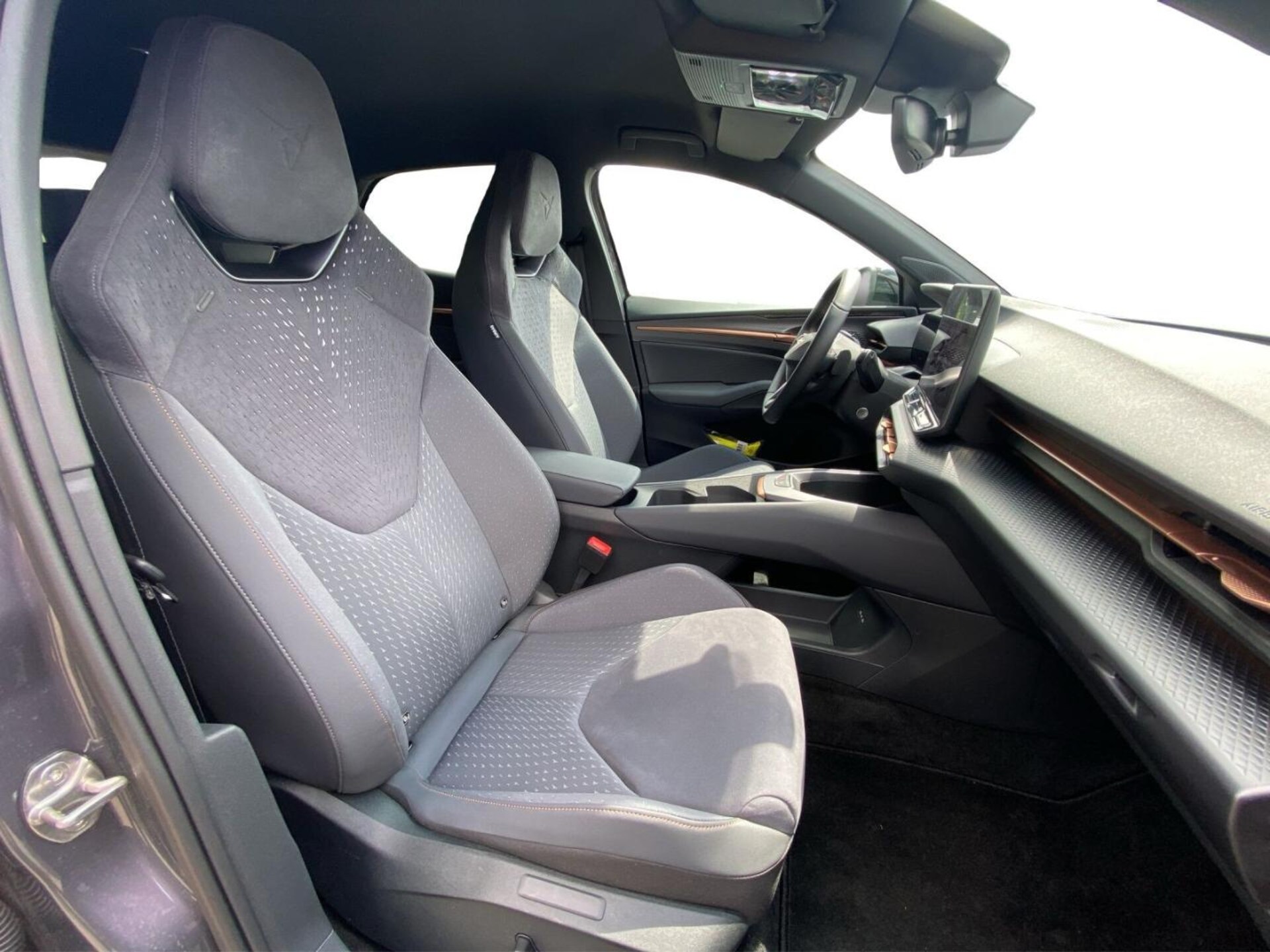 CUPRA Raval Endurance