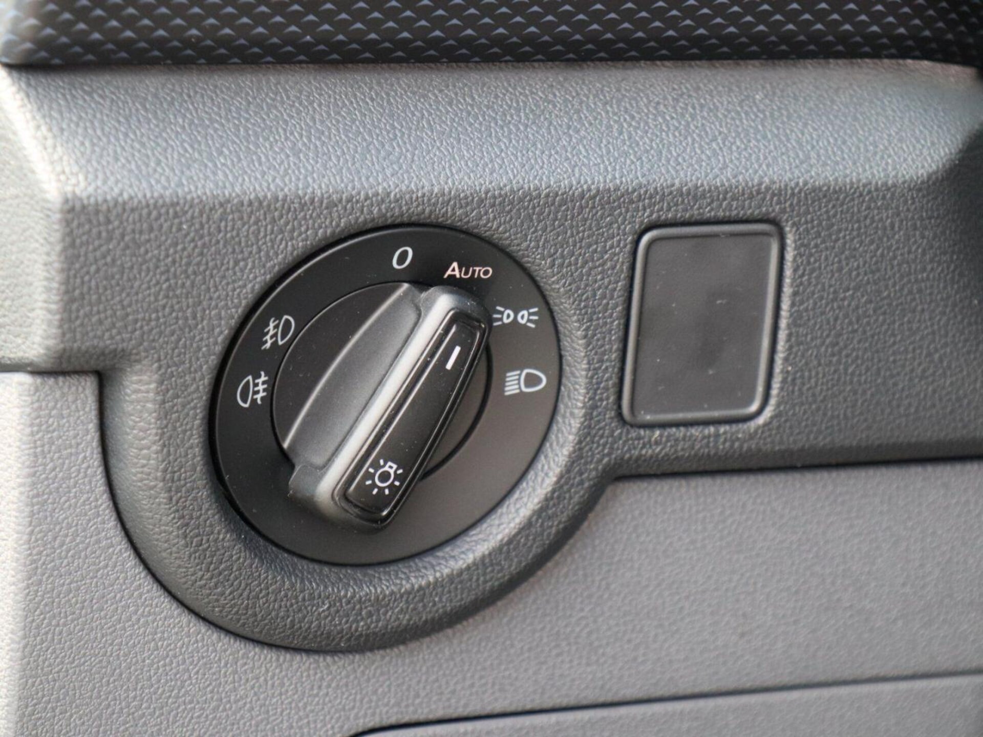 Volkswagen T-Cross United