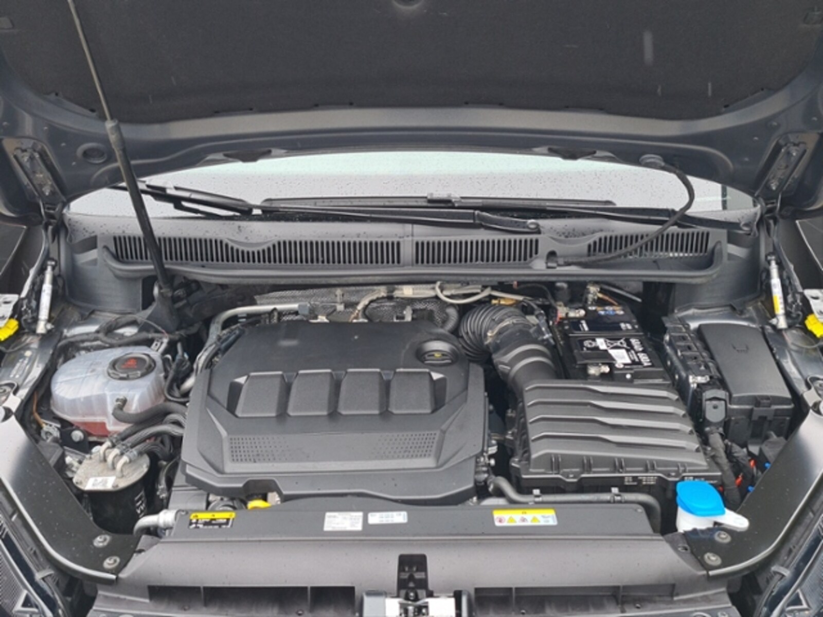 Volkswagen Touran – Bild 22
