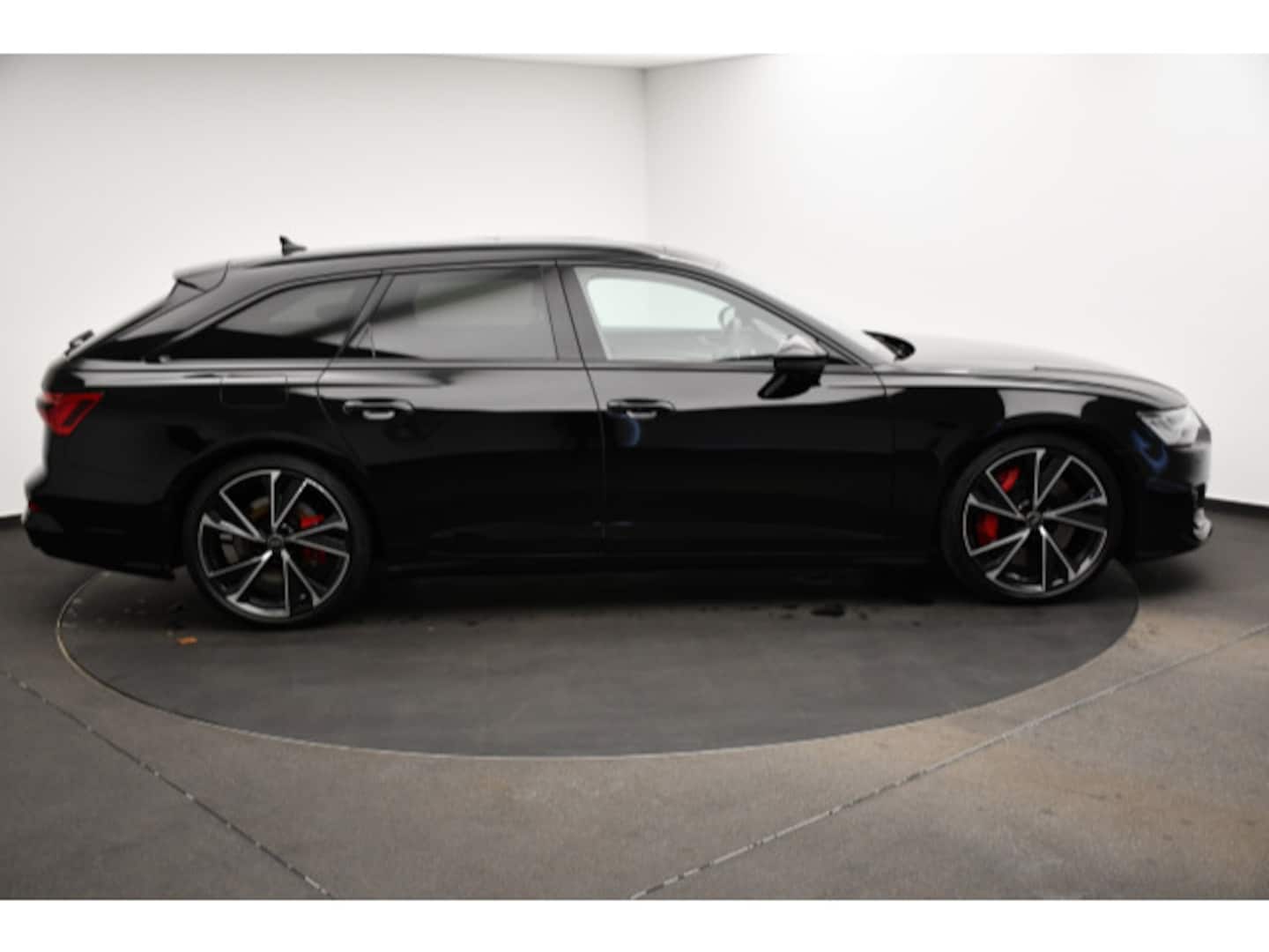 Bild über Audi S6 Avant TDI quattro tiptronic - für weitere Informationen kontaktieren Sie den Audi Partner