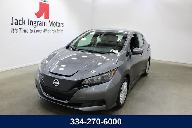 2025 Nissan LEAF