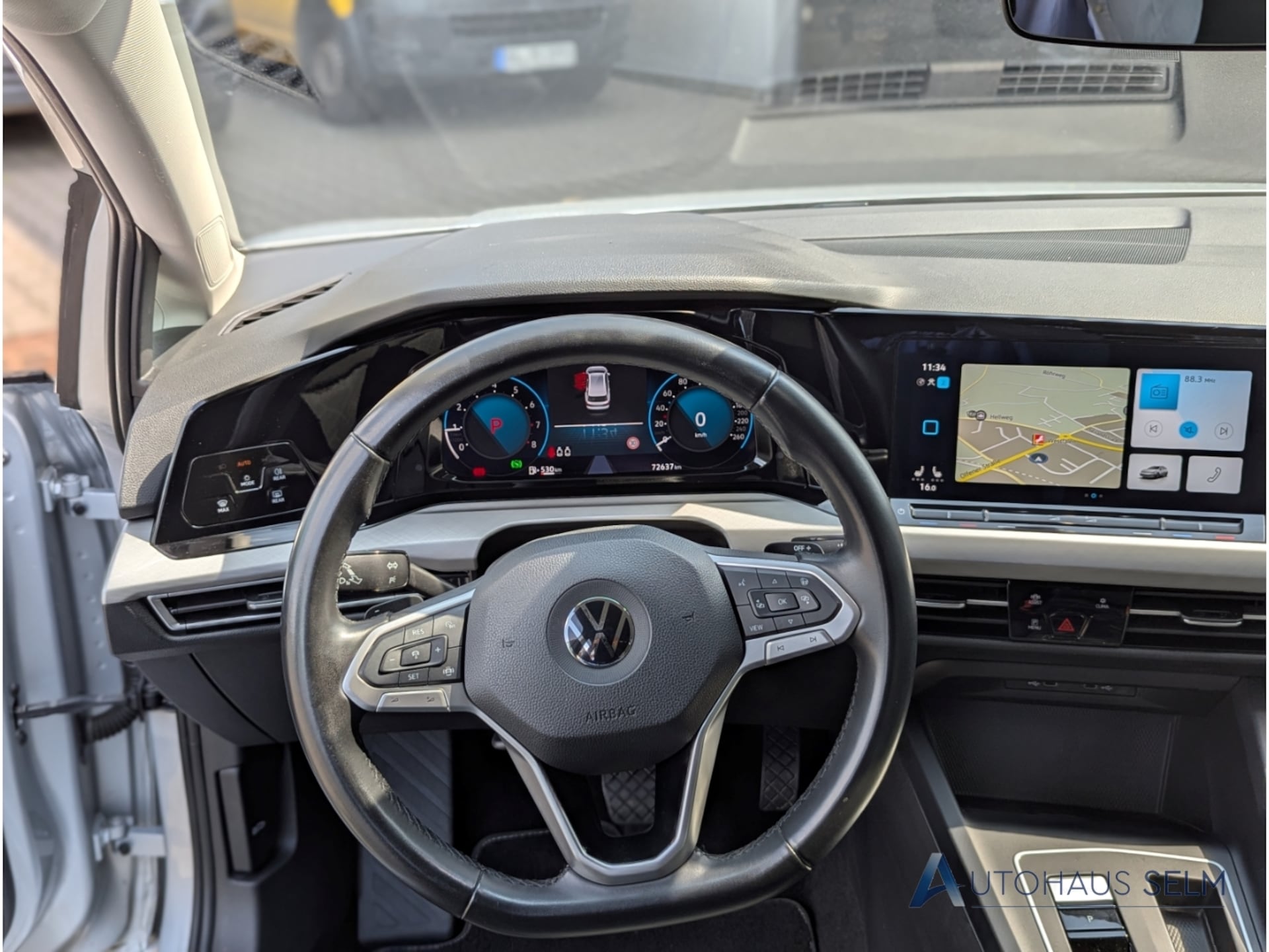 Volkswagen Golf Variant Life