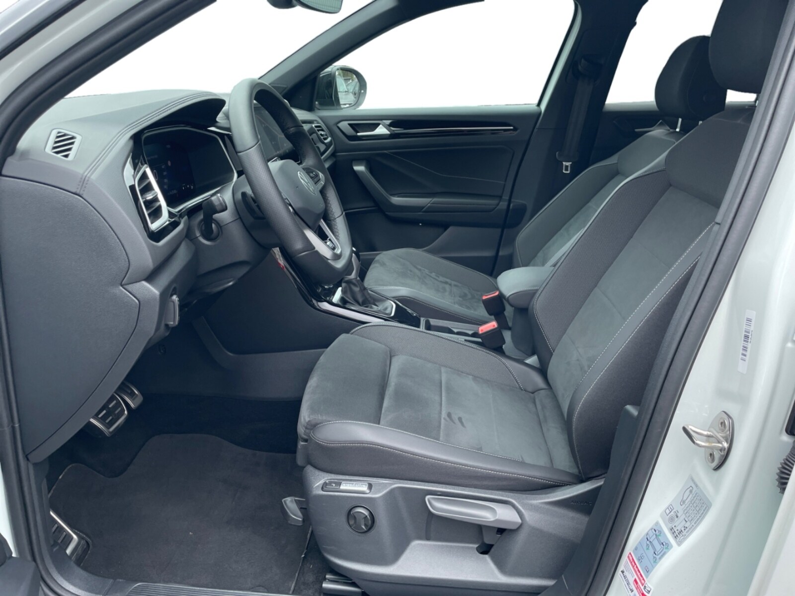Volkswagen T-Roc – Bild 10
