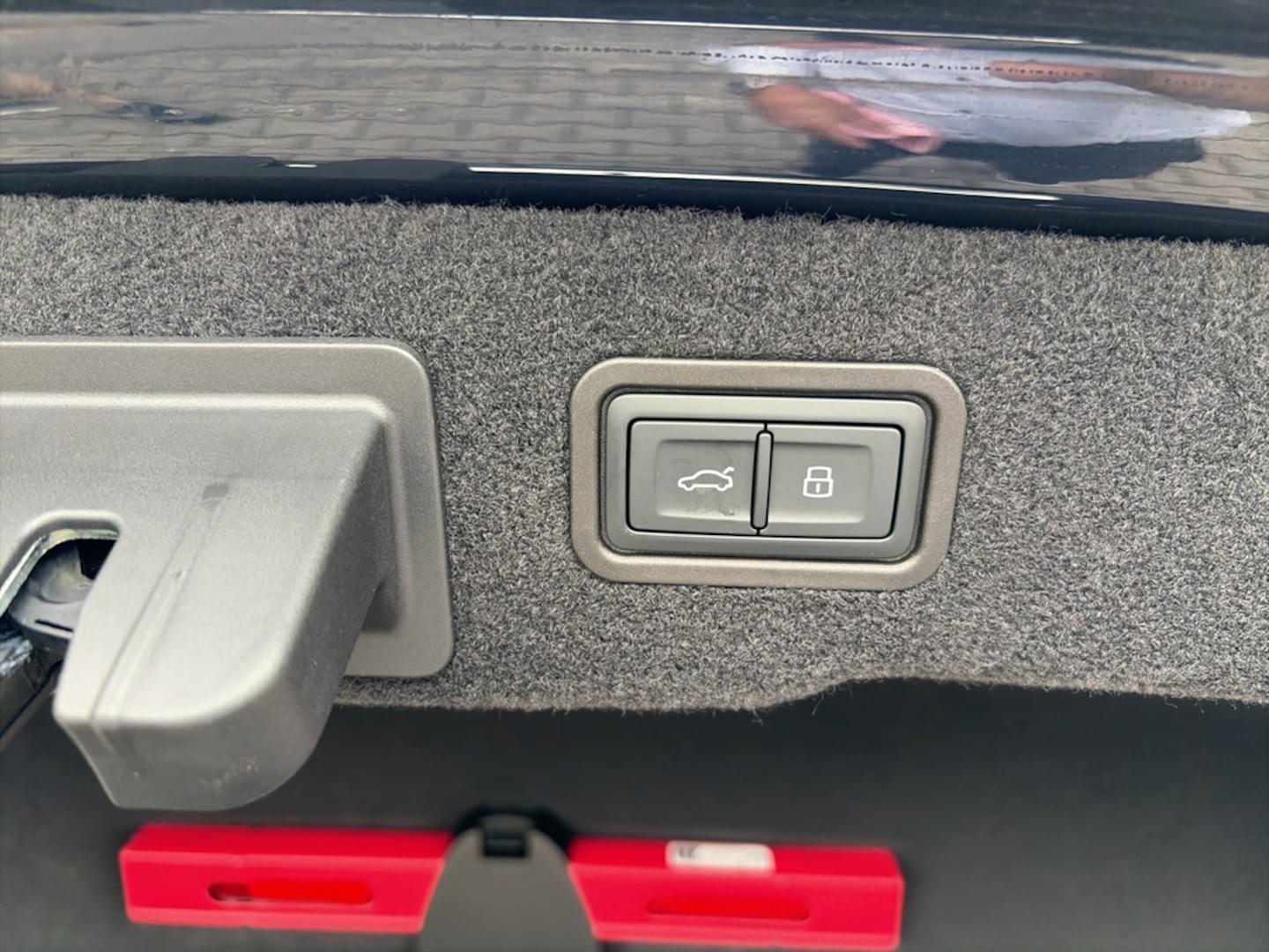 Bild über Audi A8 60 TFSI quattro tiptronic - für weitere Informationen kontaktieren Sie den Audi Partner